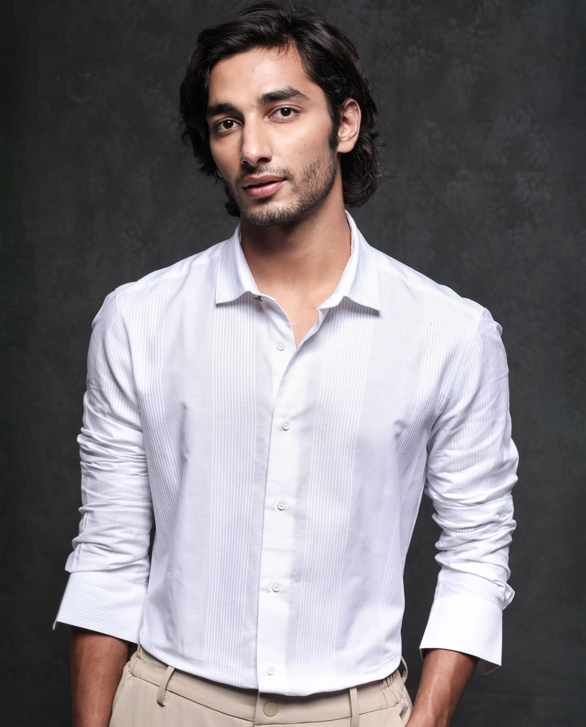 Rare Rabbit Men's Lurtz-1 White Cotton Fabric Full Sleeves Striped Shirt