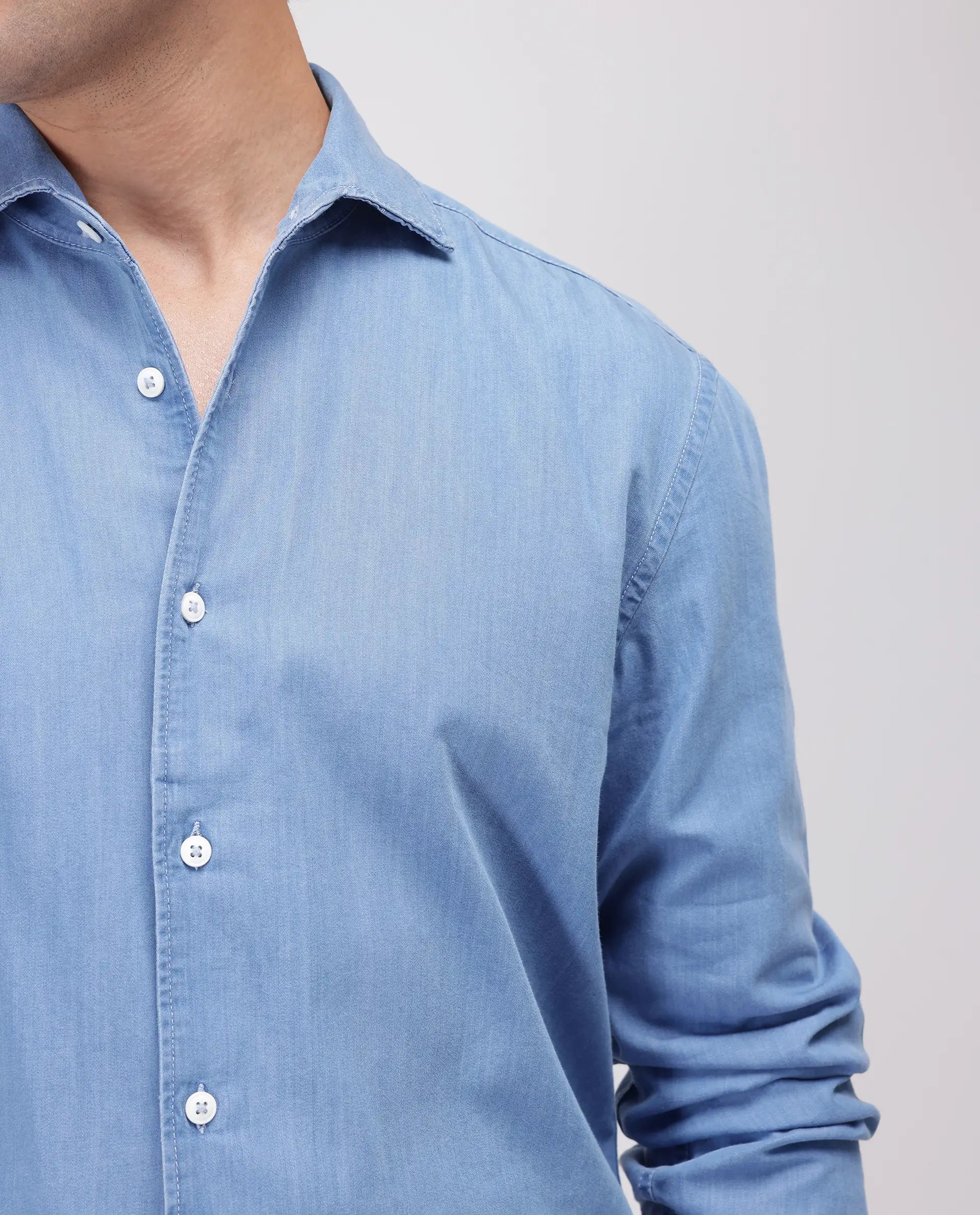 Rare Rabbit Men's Luuk Blue Cotton Blend Fabric Full Sleeve Spread Collar Regular Fit Plain Shirt