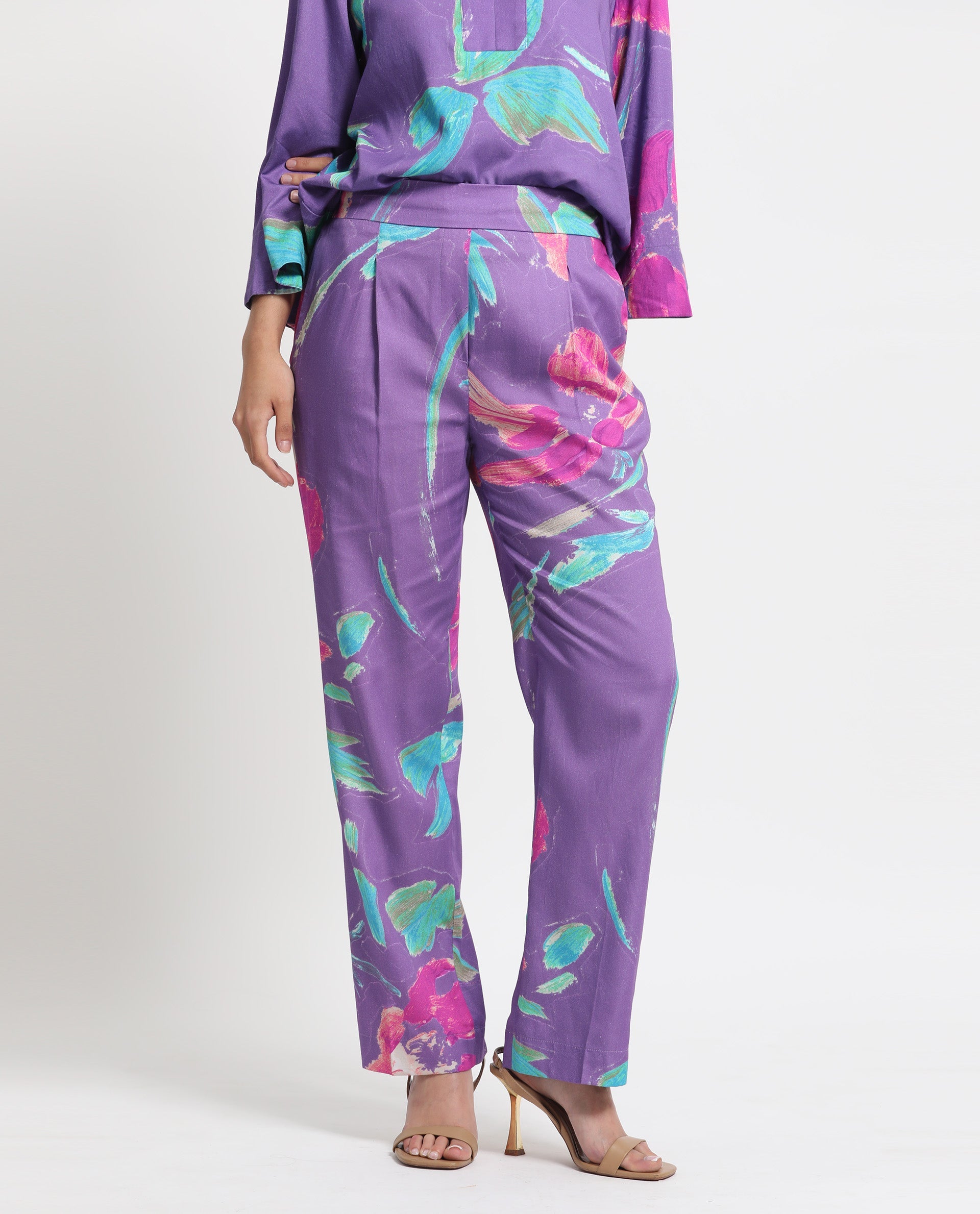 Rareism Women Martin Dark Blue Cotton Fabric Drawstring Closure Relaxed Fit Floral Print Ankle Length Trousers