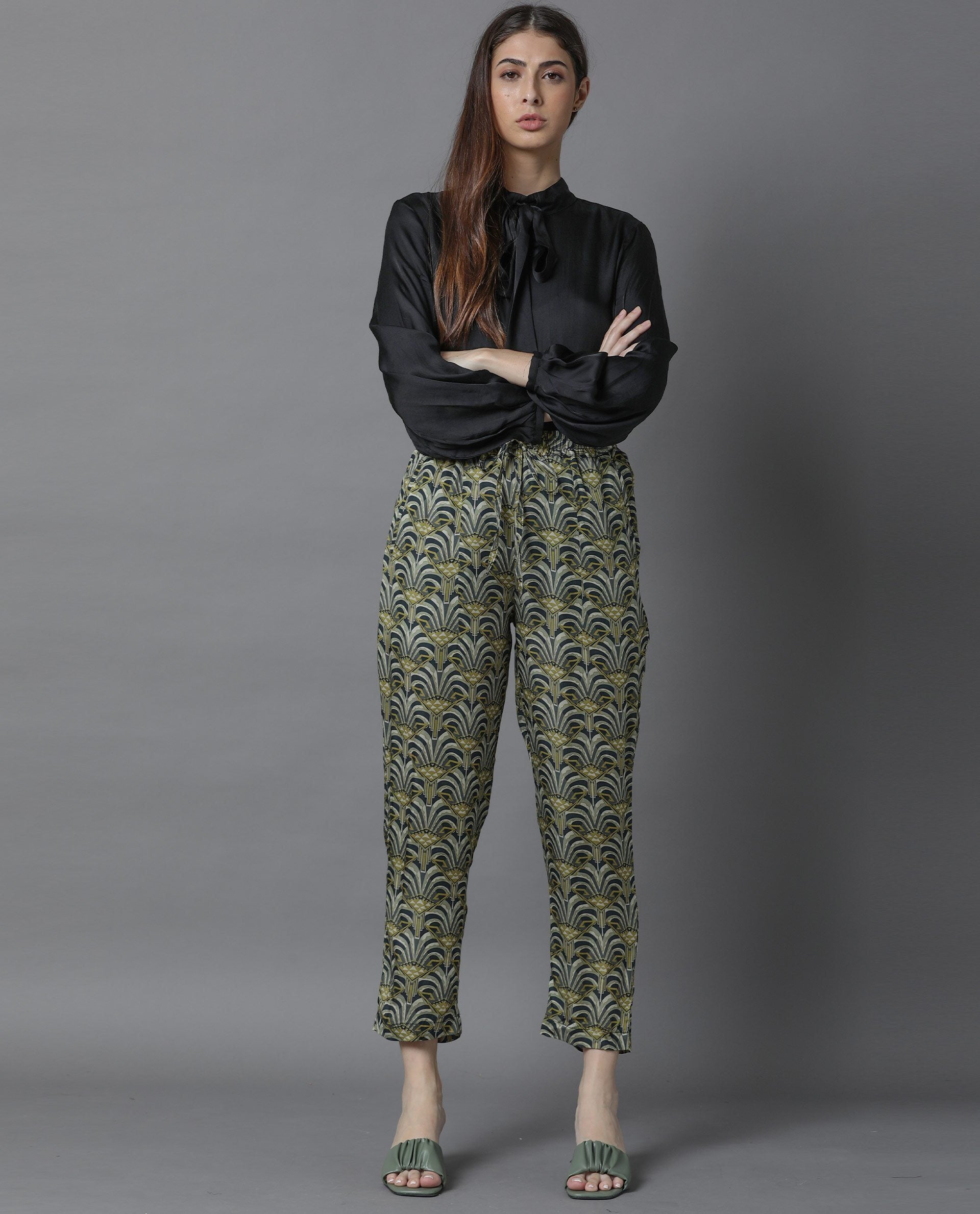 Rareism Women Globe Green Modal Fabric Regular Fit Mid Rise Abstract Print Ankle Length Trousers