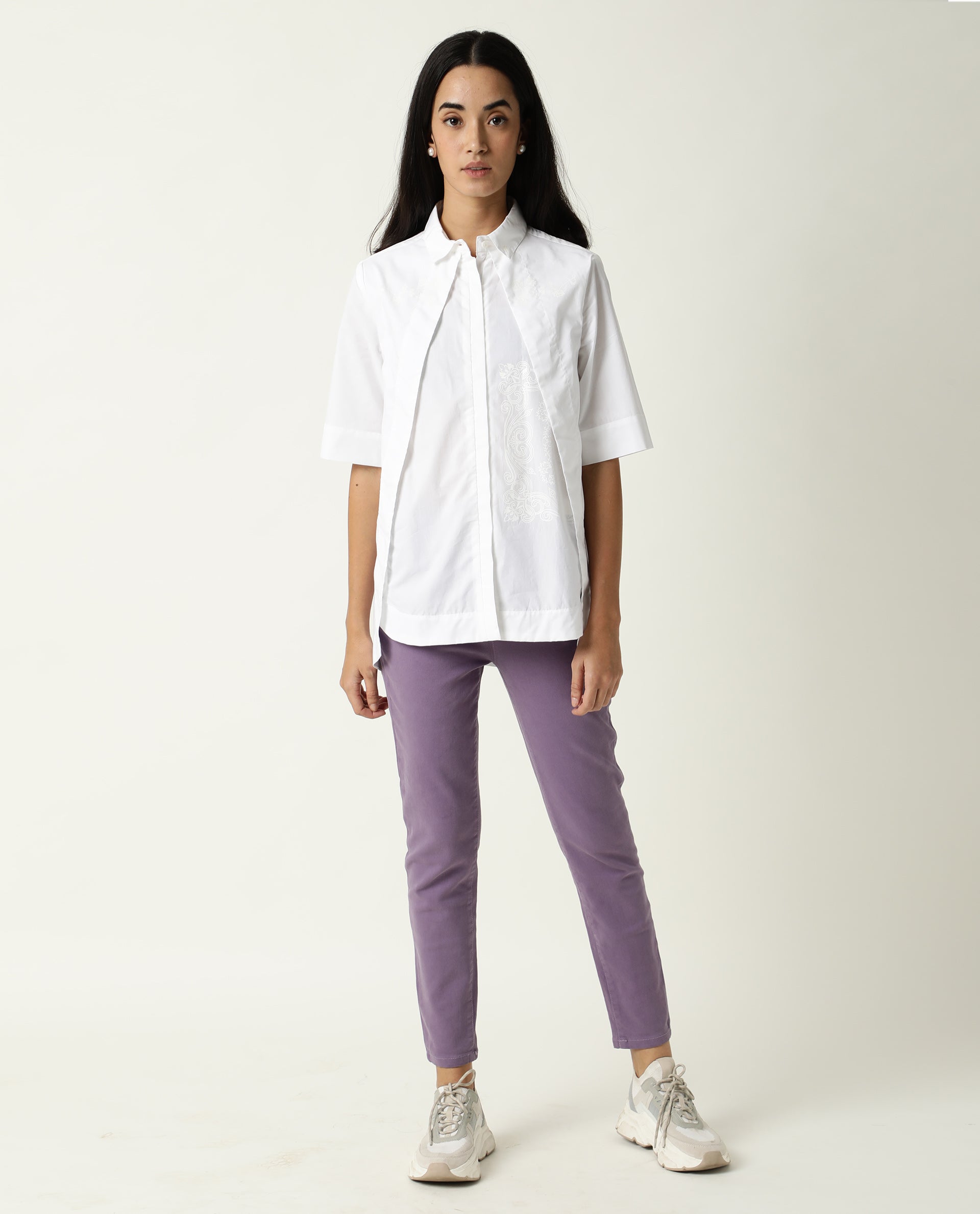 Rareism Women Flick White Cotton Fabric Regular Fit Shirt Collar Half Sleeves Solid Top