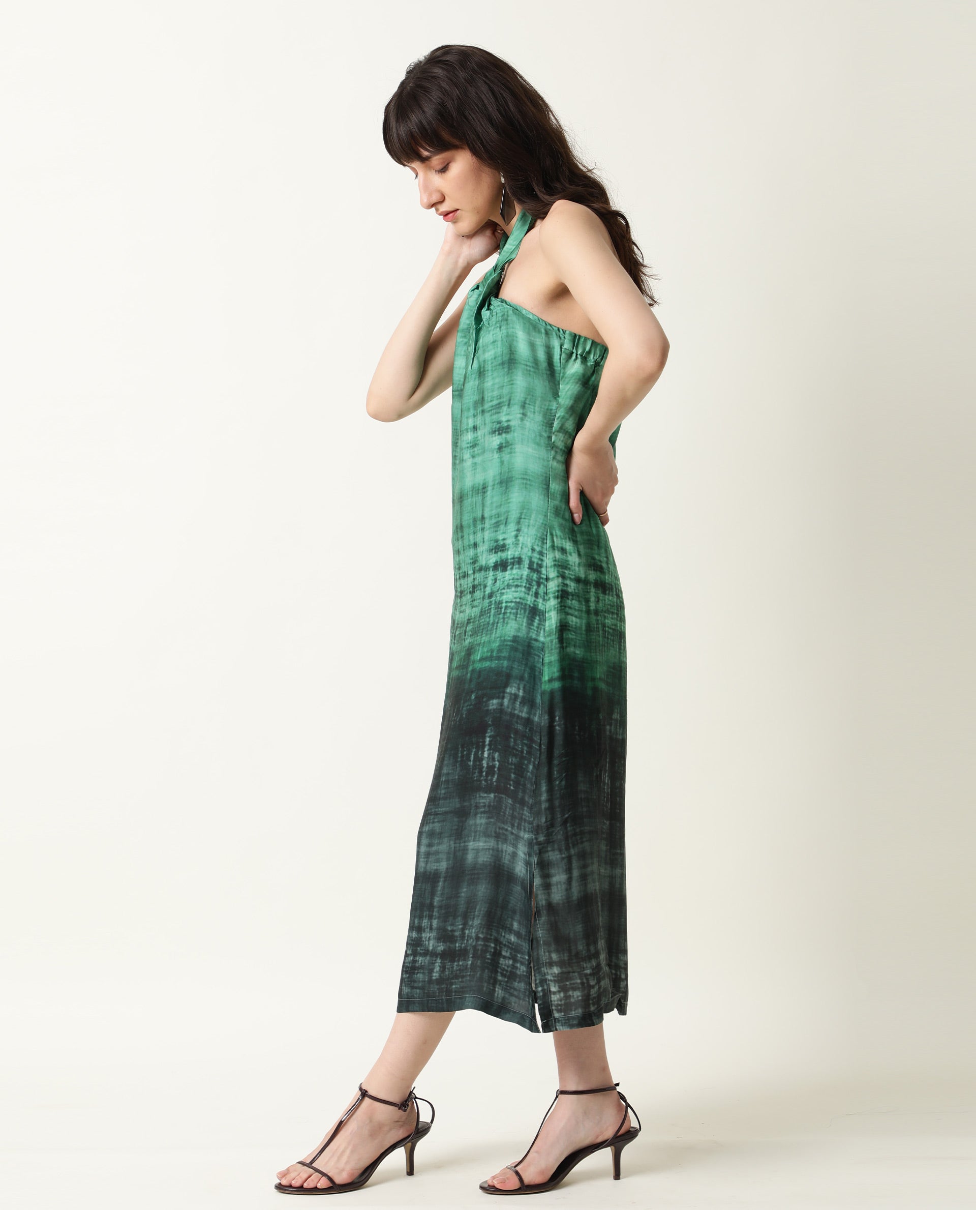 Rareism Women Lipos Green Printed Halter Neck With Back Tie Up Midi Dress