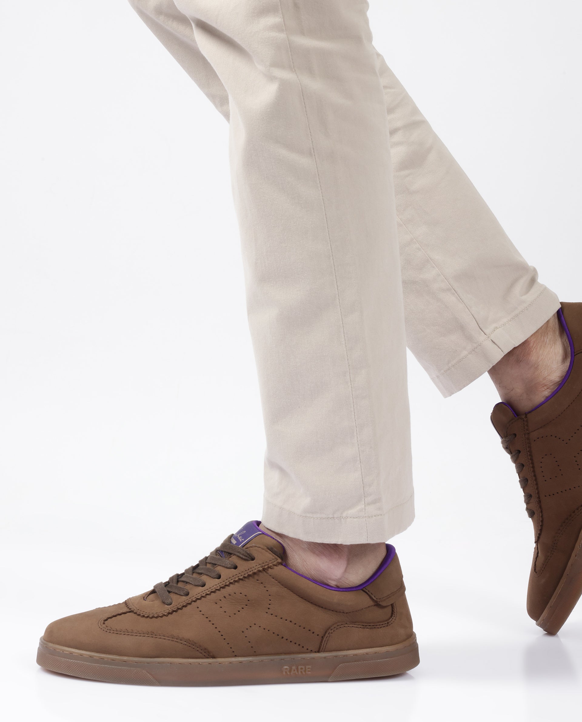 Rare Rabbit Mens Magellan Brown Premium Nubuck Lace Up Low Top Round Toe Sneaker Shoes