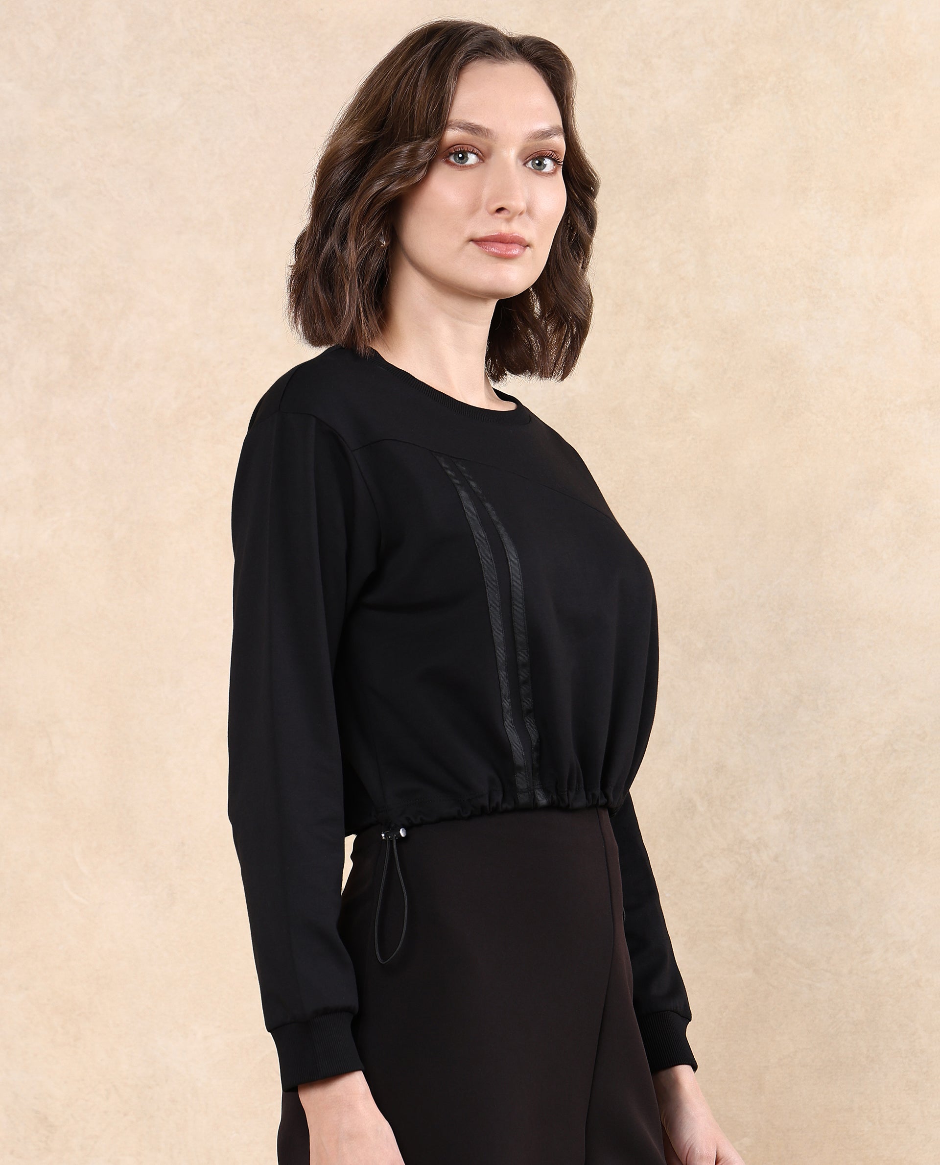 Rareism Women Maple Black Cotton Blend Fabric Full Sleeve Round Neck Relaxed Fit Cropped Plain Sweatshirt