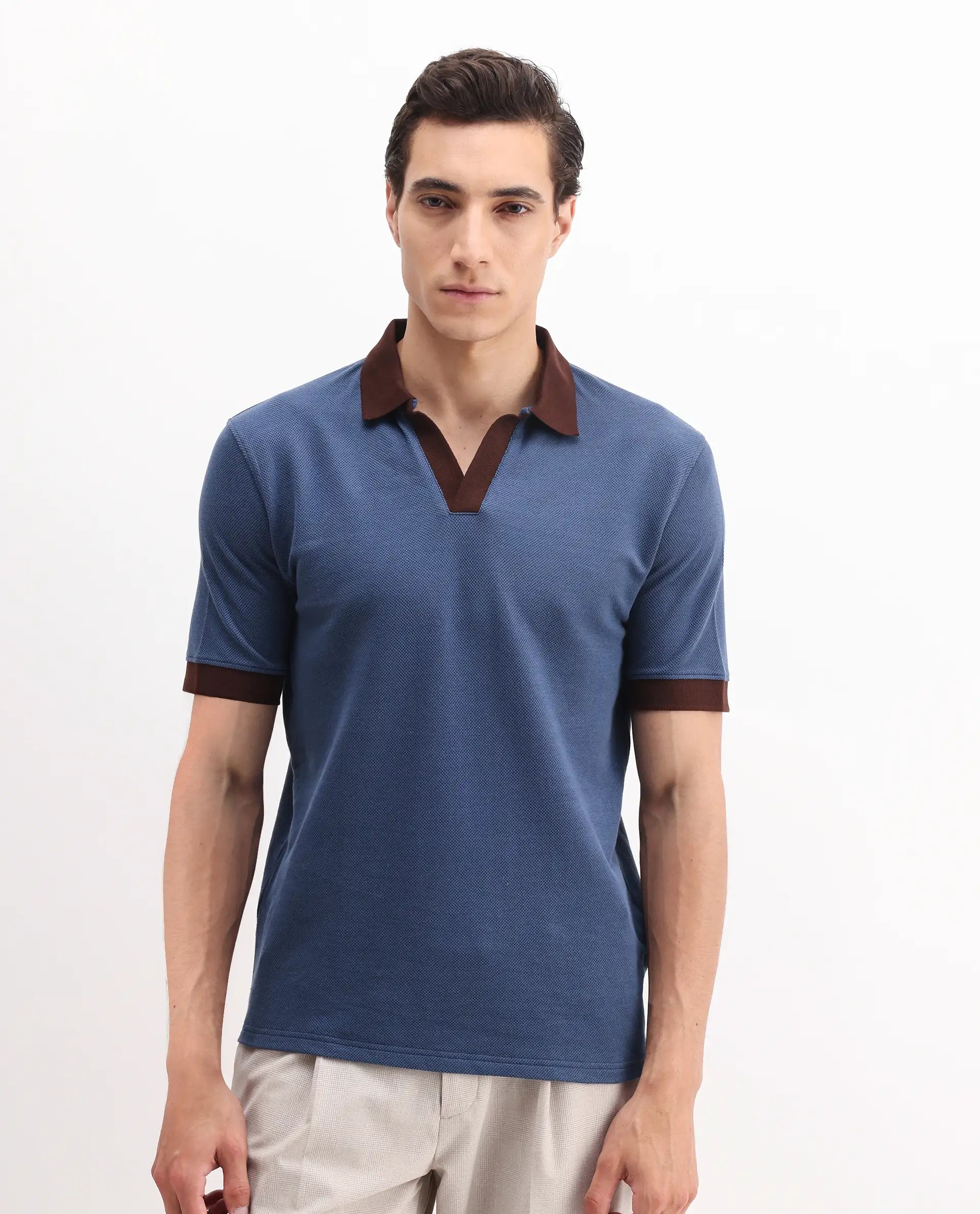 Rare Rabbit Men's Marcelo Blue Cotton Blend Plain Regular Fit Half Sleeve Polo