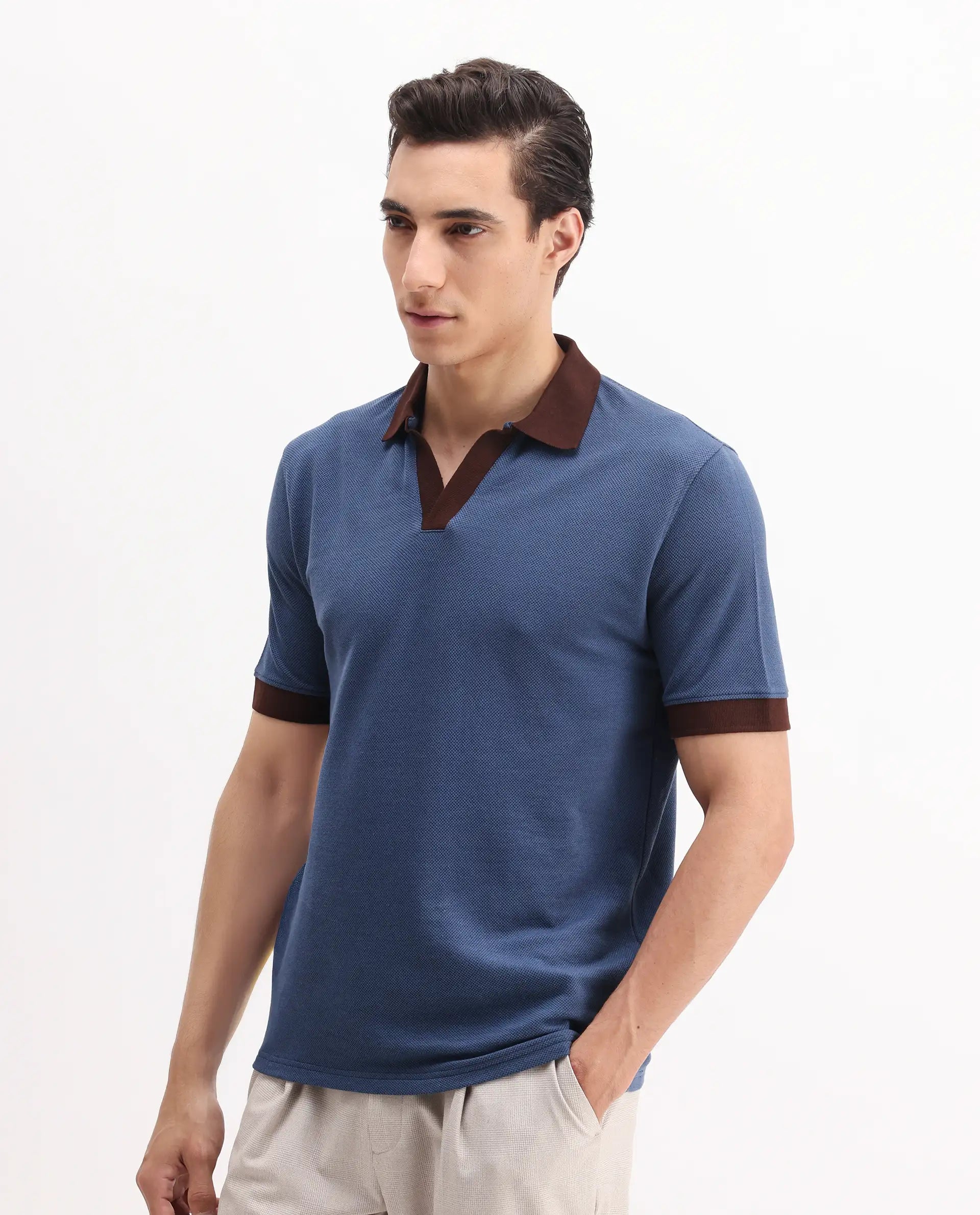 Rare Rabbit Men's Marcelo Blue Cotton Blend Plain Regular Fit Half Sleeve Polo