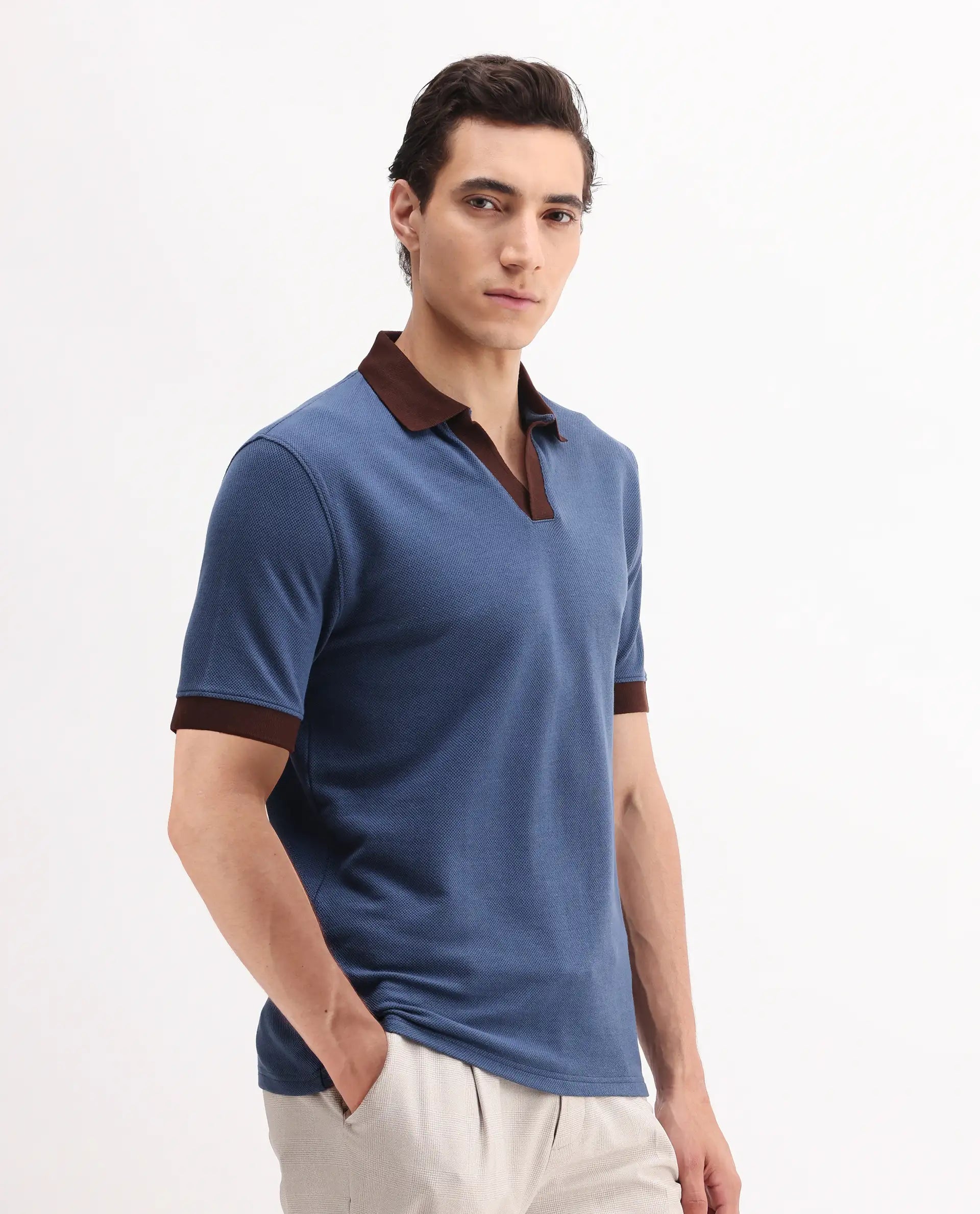 Rare Rabbit Men's Marcelo Blue Cotton Blend Plain Regular Fit Half Sleeve Polo