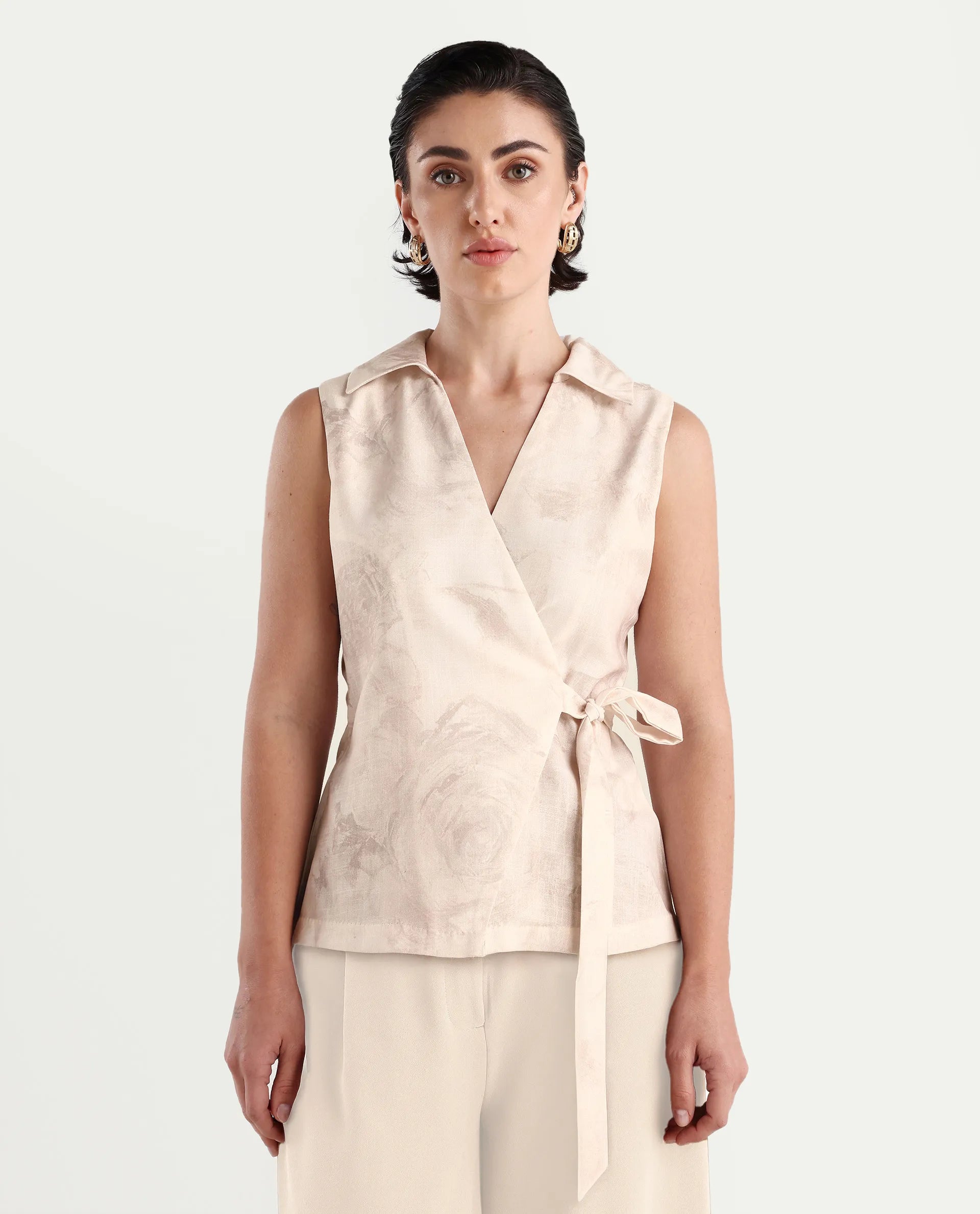 Rareism Women's Marlopo Light Beige Polyester Jonny Collar Fitted Top