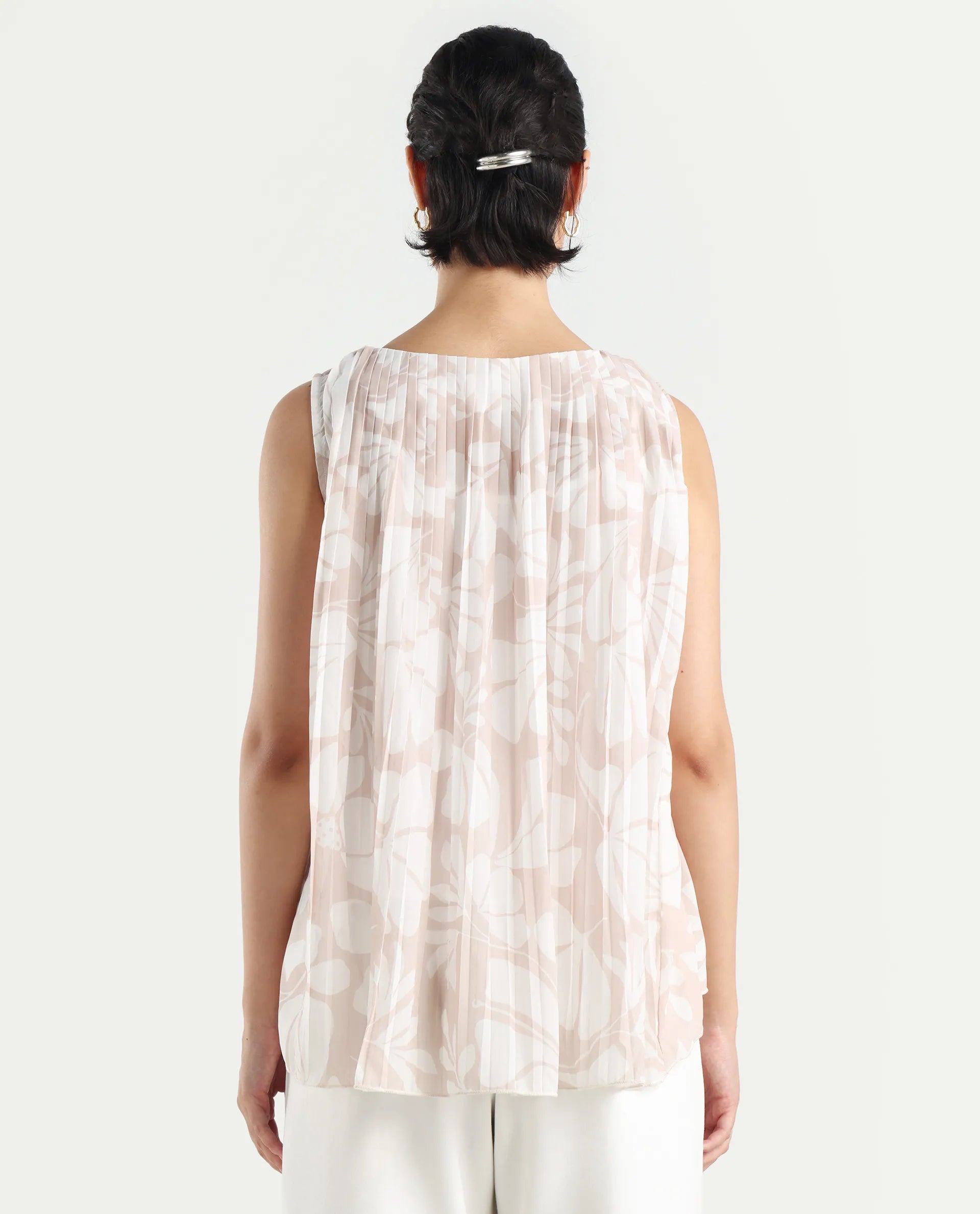 Rareism Women's Matera Sc Light Beige Polyester Crew Neck Abstract Print Sleeveless Relaxed Fit Top