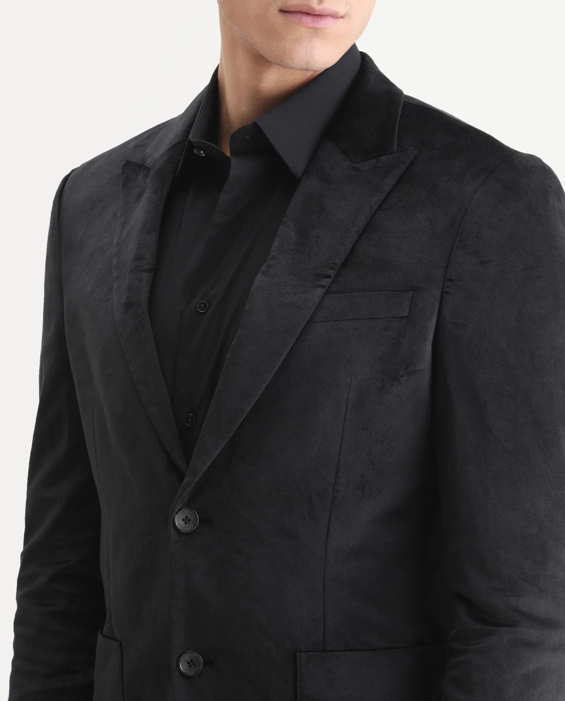 Rare Rabbit Men's Mazey Black Velvet Plain Tailored Fit Full Sleeve Lapel Neck Blazer