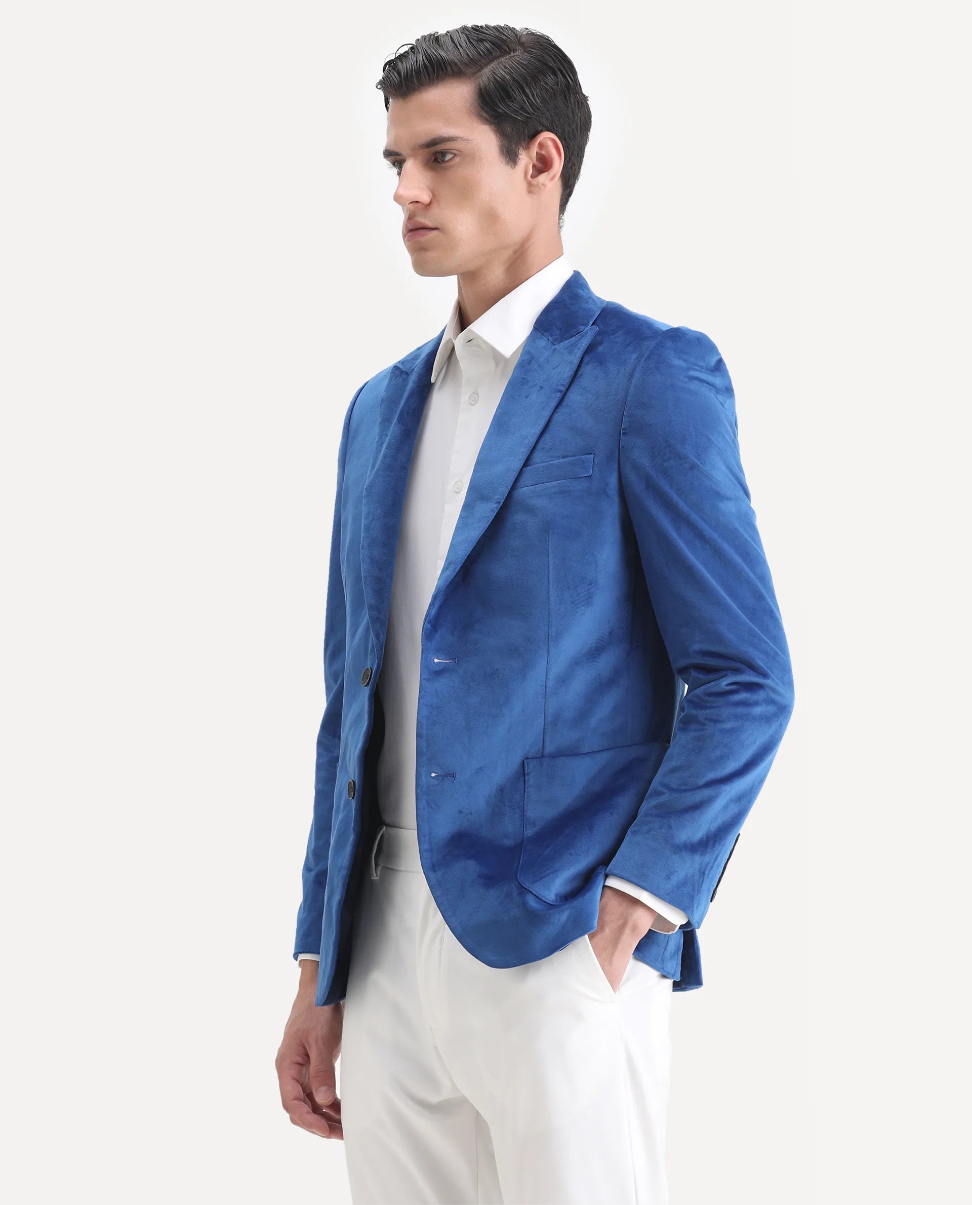 Rare Rabbit Men's Mazey Blue Velvet Plain Tailored Fit Full Sleeve Lapel Neck Blazer