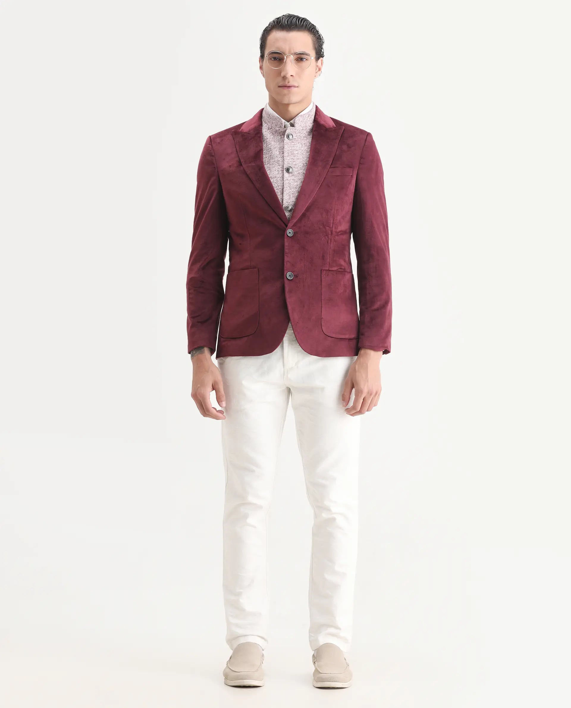 Rare Rabbit Men's Mazey Maroon Velvet Plain Tailored Fit Full Sleeve Lapel Neck Blazer