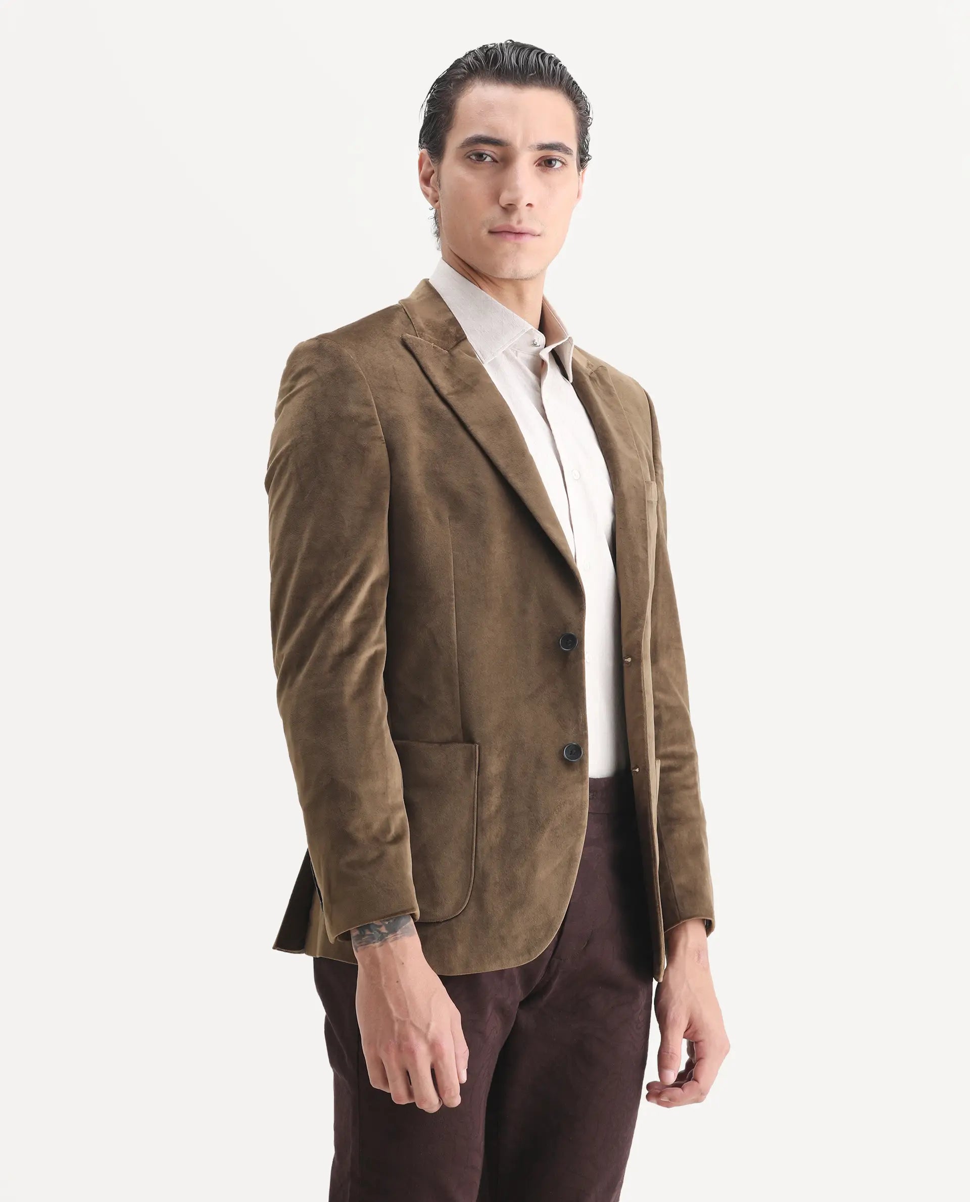 Rare Rabbit Men's Mazey Olive Plain Tailored Fit Full Sleeve Lapel Neck Blazer