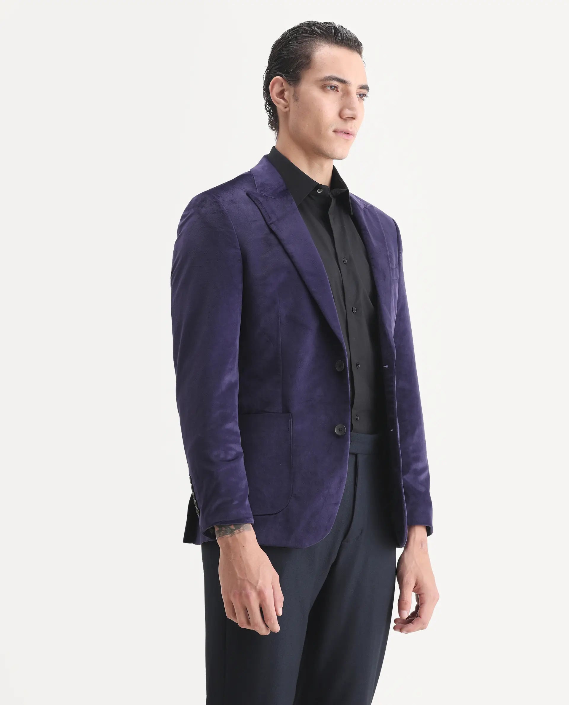Rare Rabbit Men's Mazey Purple Velvet Plain Tailored Fit Full Sleeve Lapel Neck Blazer
