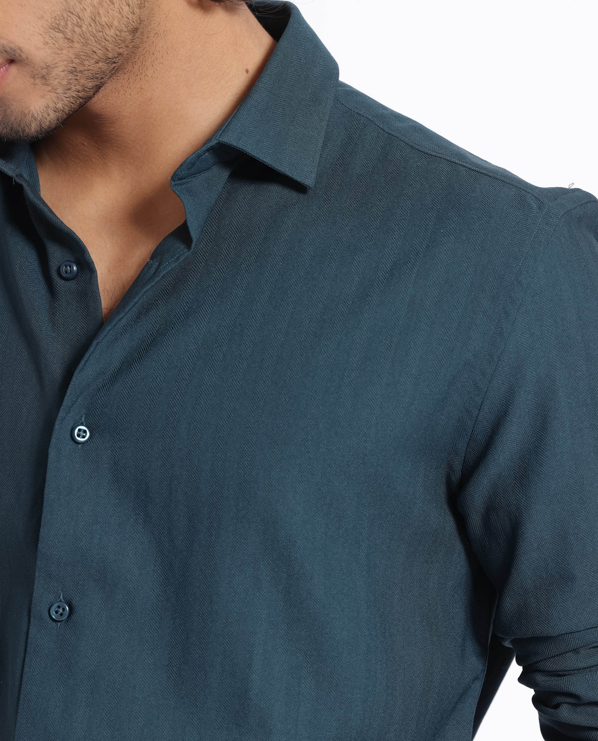 Rare Rabbit Men's Me Green Cotton Polyester Fabric Full Sleeves Solid Shirt