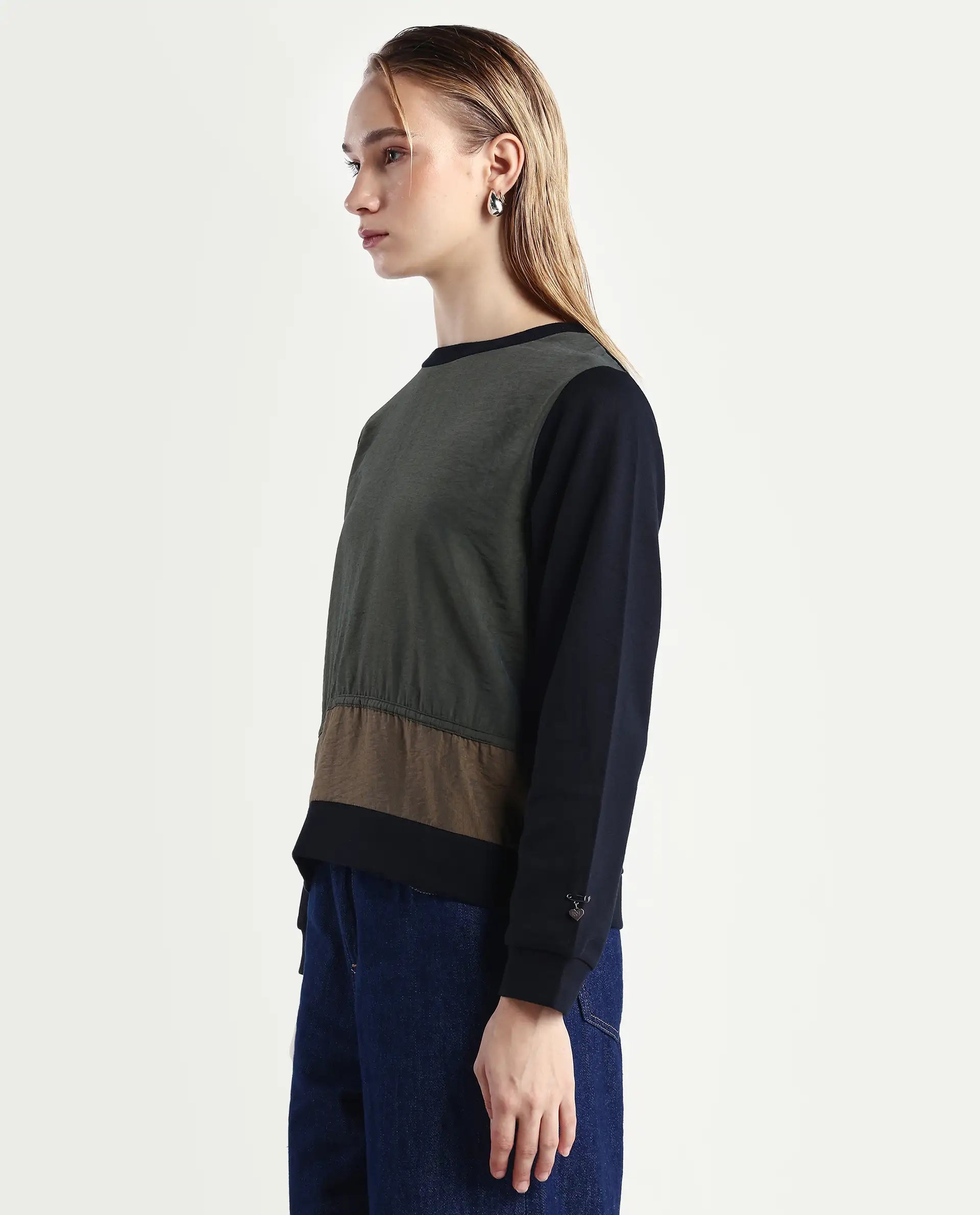 Rareism Women's Melone Dark Olive Cotton Blend Crew Neck Plain Relaxed Fit Sweatshirt