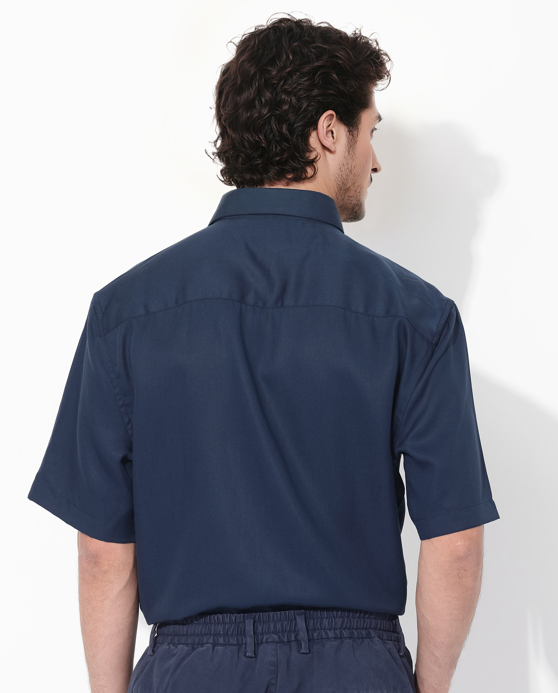 Rare Rabbit Mens Memo SS Navy Tencel Fabric Short Sleeve Boxy Fit Solid Twill Shirt