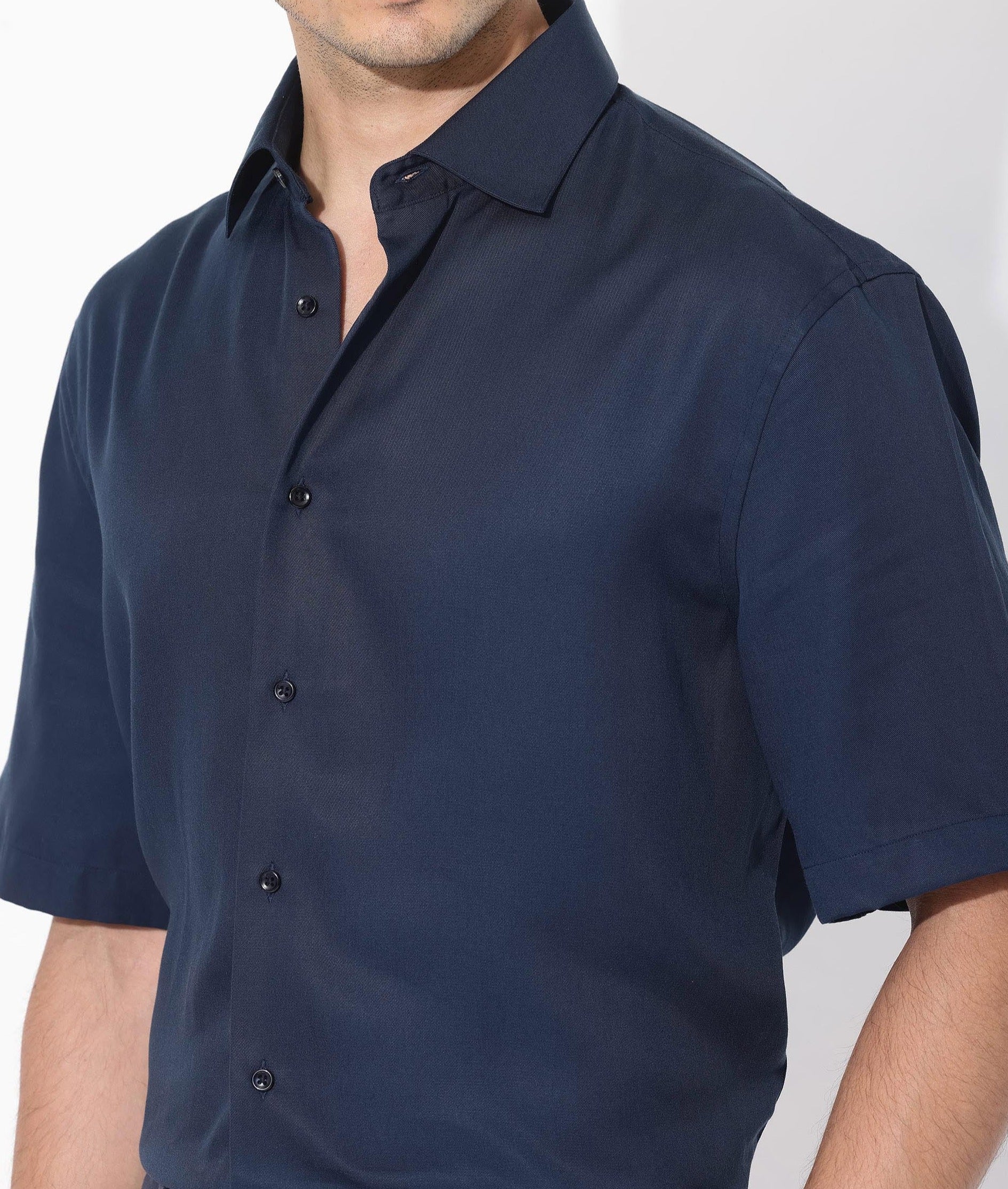 Rare Rabbit Mens Memo SS Navy Tencel Fabric Short Sleeve Boxy Fit Solid Twill Shirt