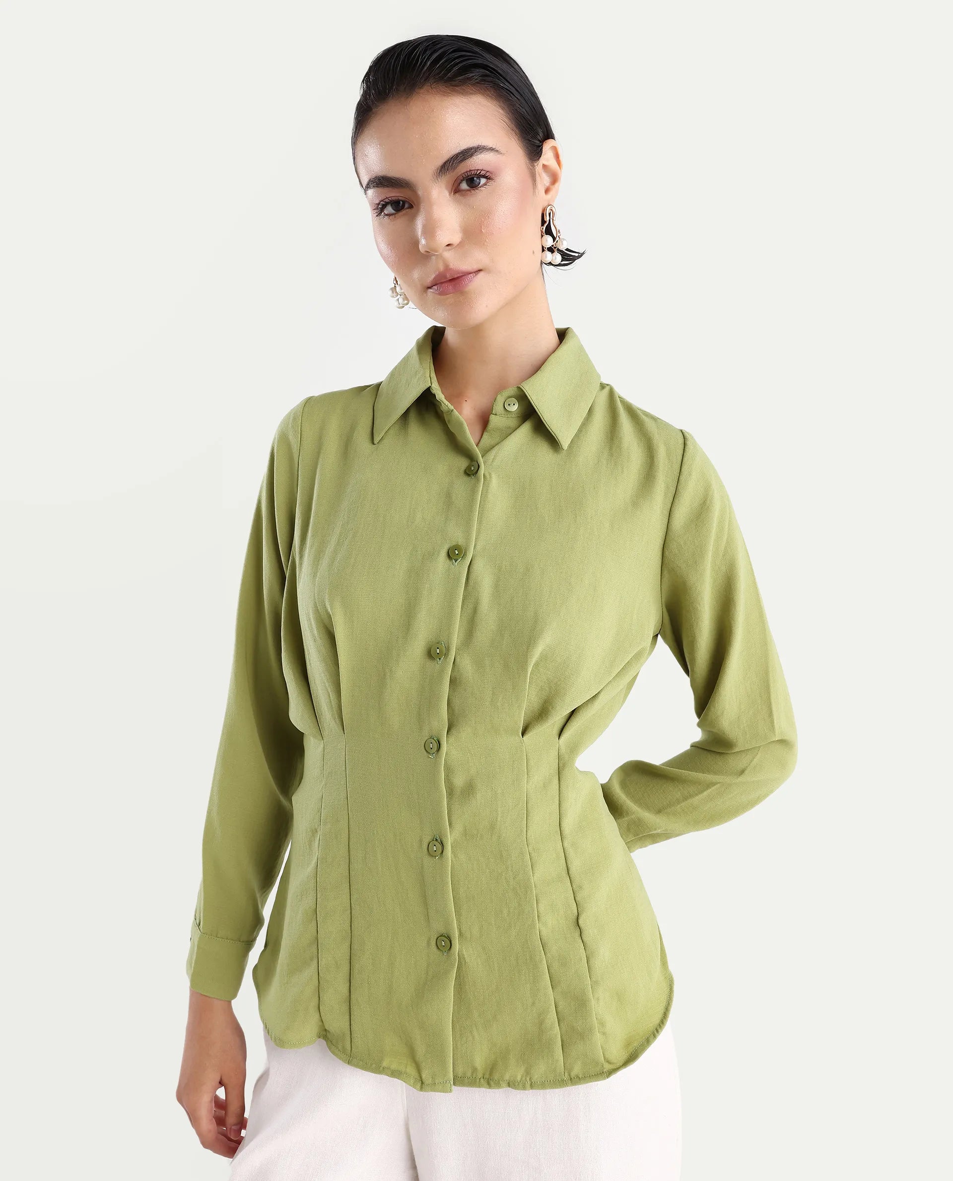 Rareism Women's Mersin Light Green Polyester Spread Collar Plain Cuffed Sleeve Regular Fit Top