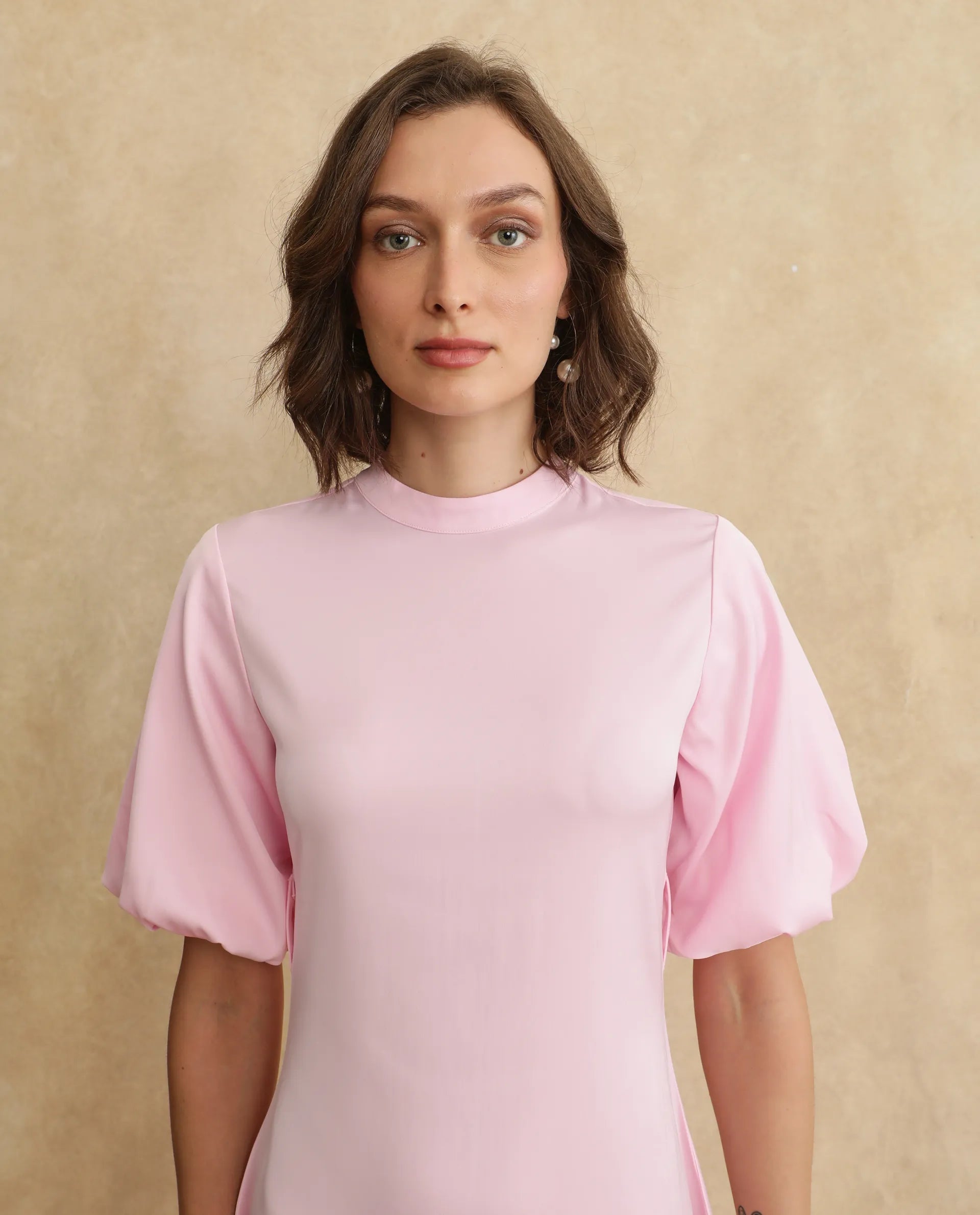 Rareism Women's Metz Light Pink Satin Fabric High Neck Zipper Closure Balloon Sleeve Dyed Bodycon Midi Dress