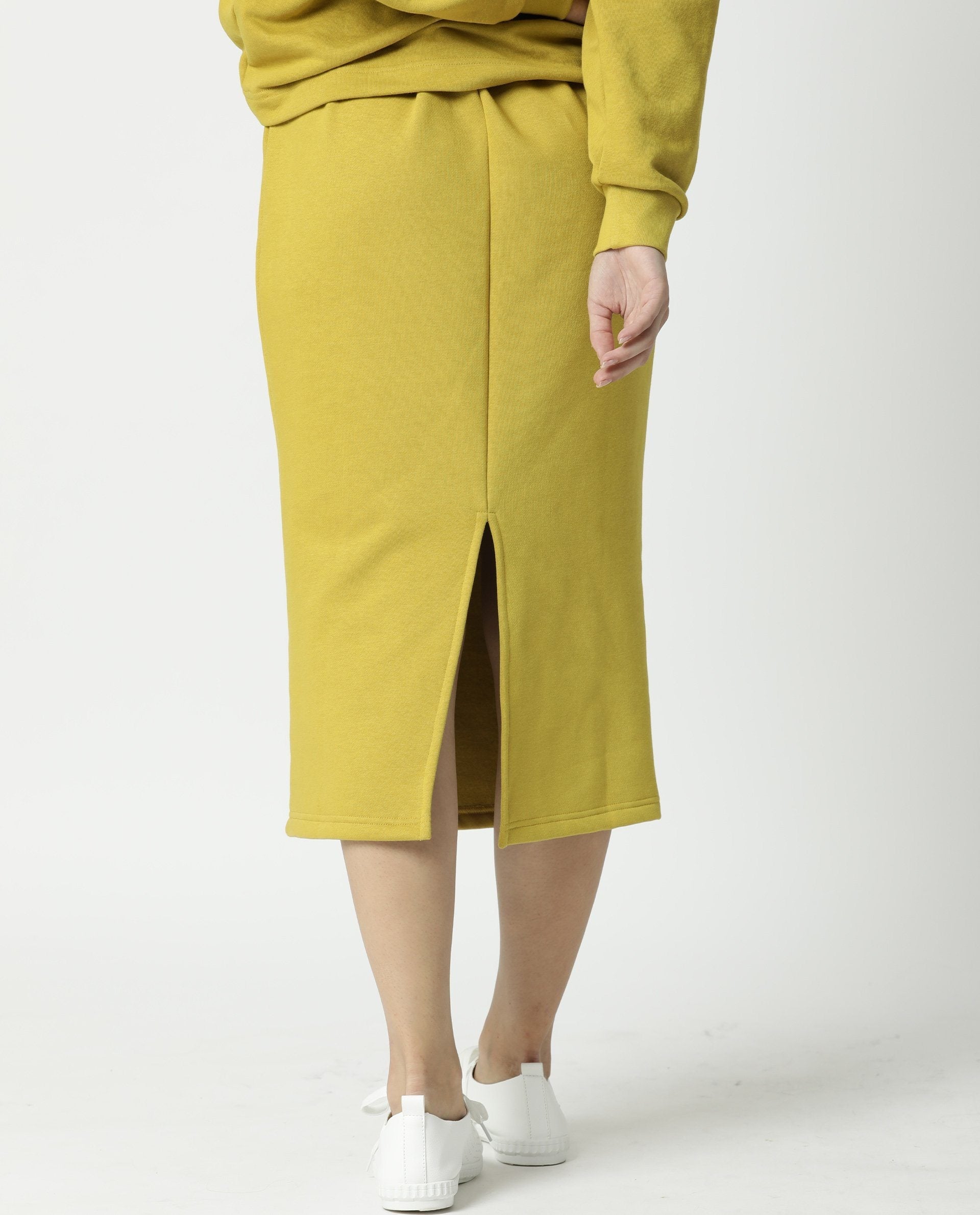 Rareism Women Fudge Yellow Poly Cotton Fabric Tailored Fit High Rise Solid Midi Skirt