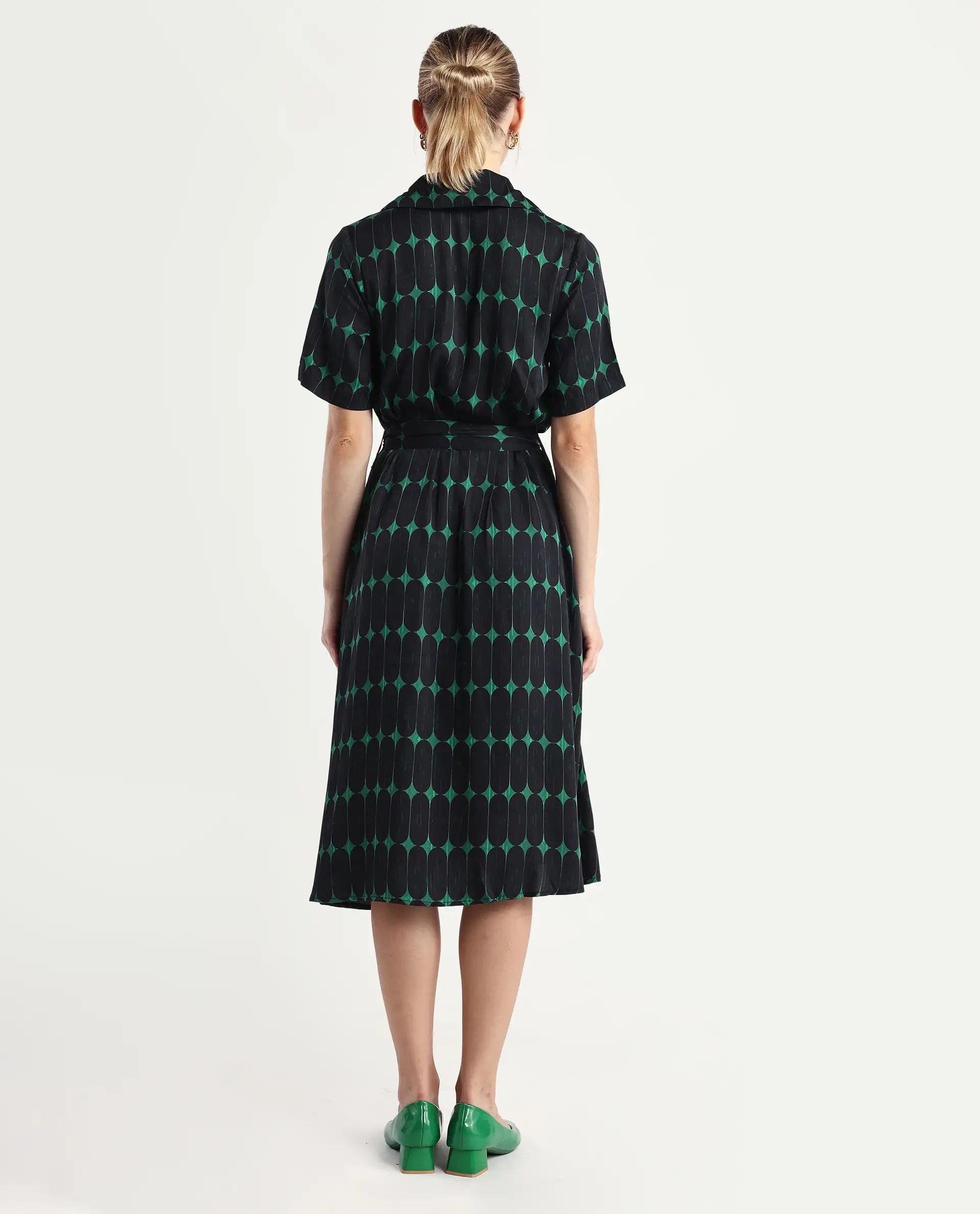 Rareism Women's Millington Green Cotton Johnny Collar Geometric Print Midi A-Line Dress