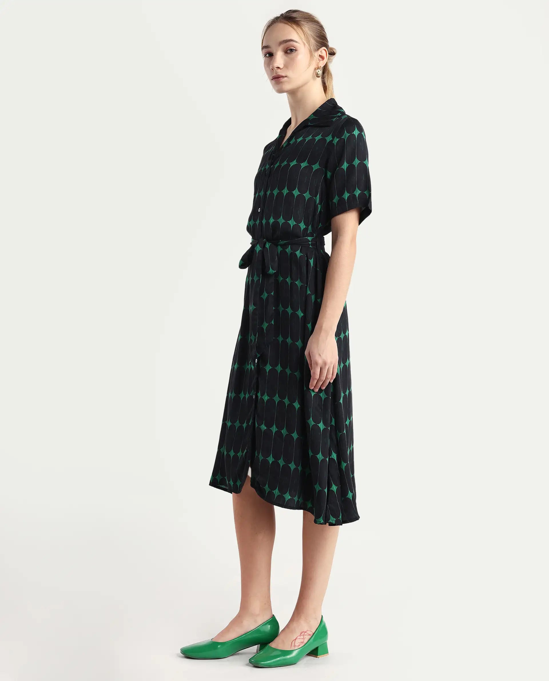 Rareism Women's Millington Green Cotton Johnny Collar Geometric Print Midi A-Line Dress