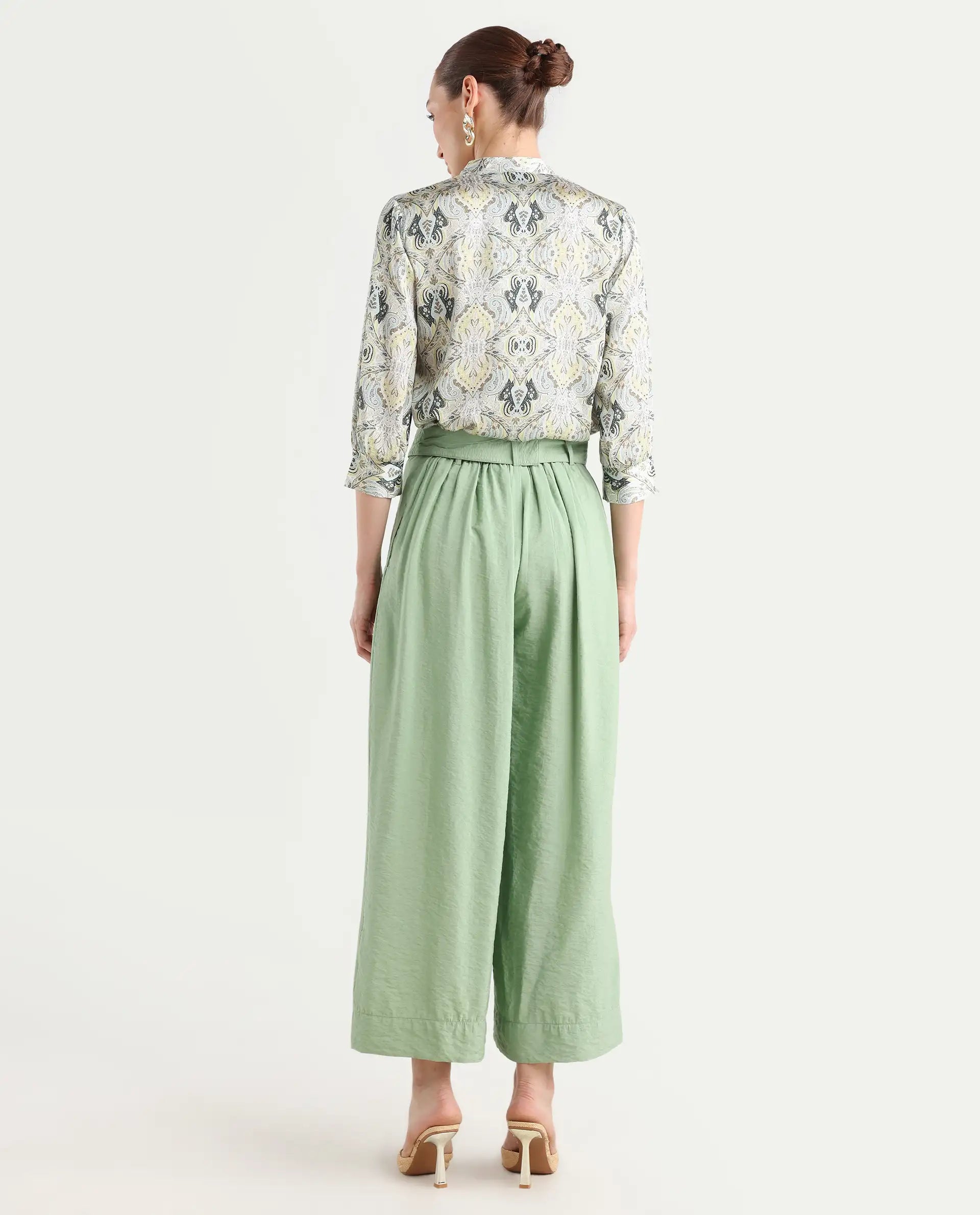 Rareism Women's Millinia Pastel Green Viscose Blend Plain Ankle Length Straight Fit Trouser