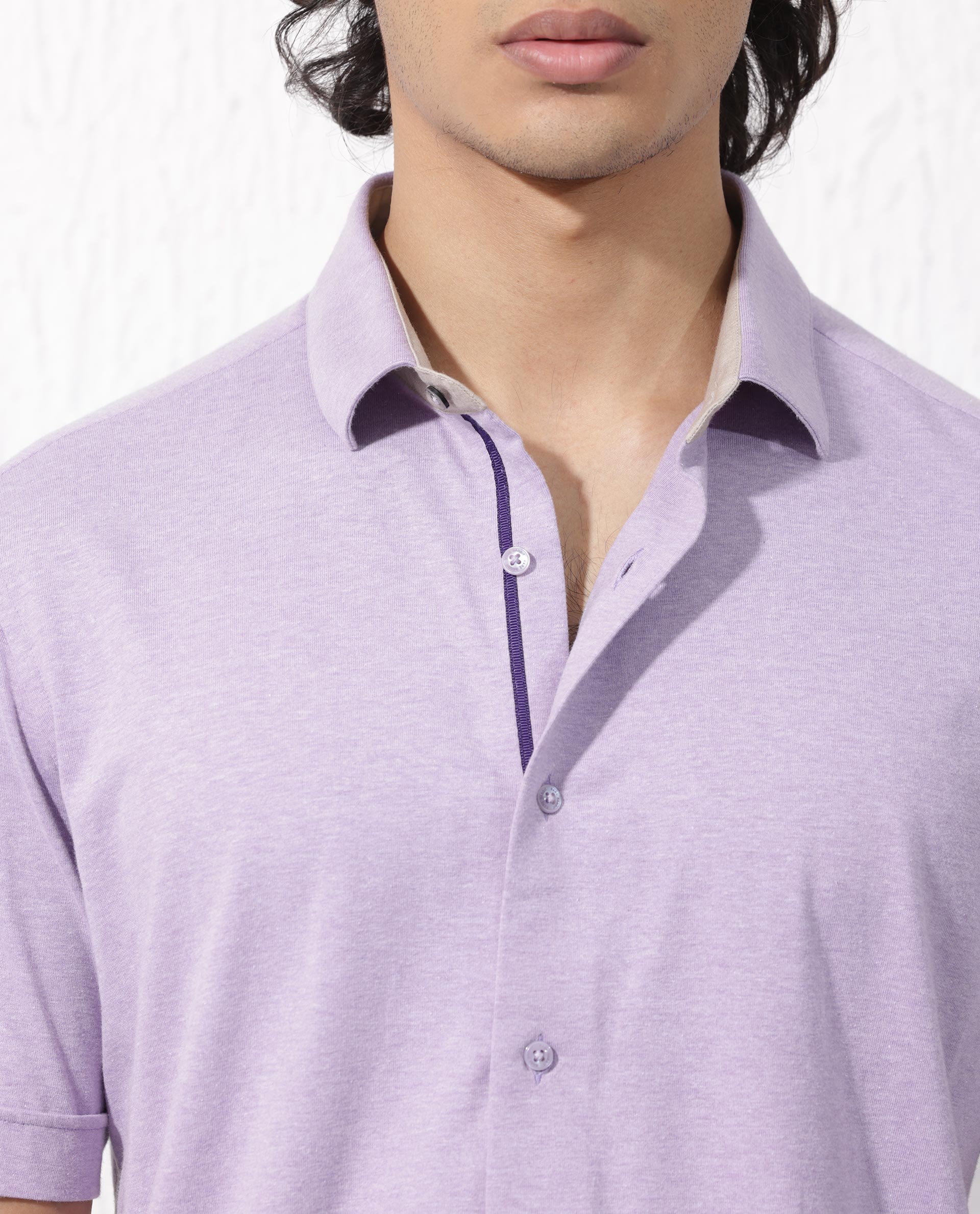 Rare Rabbit Men's Miraje Pastel Purple Cotton Fabric Half Sleeves Solid Melange Shirt