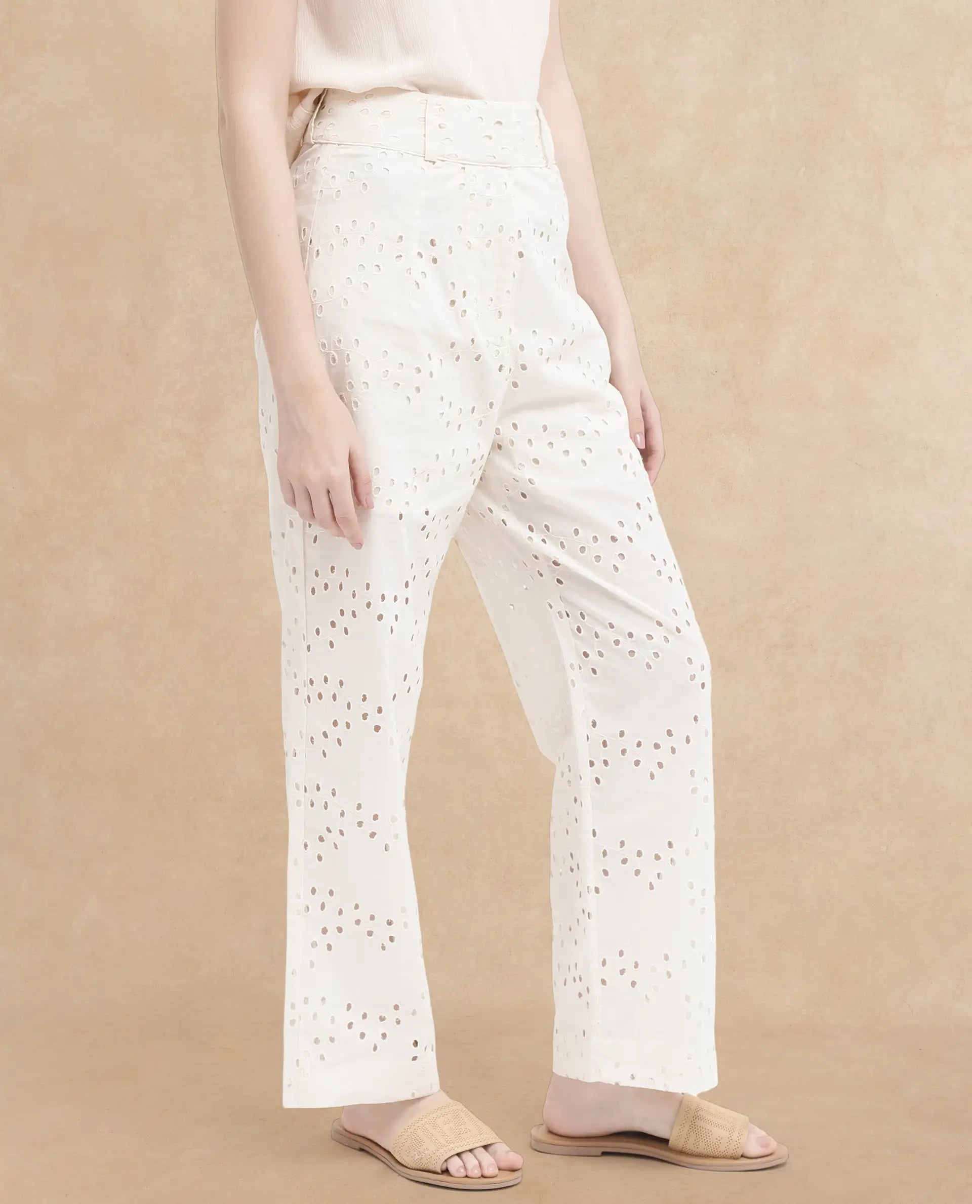 Rareism Women's Montana-B Light Off White Cotton Plain Regular Fit Trouser