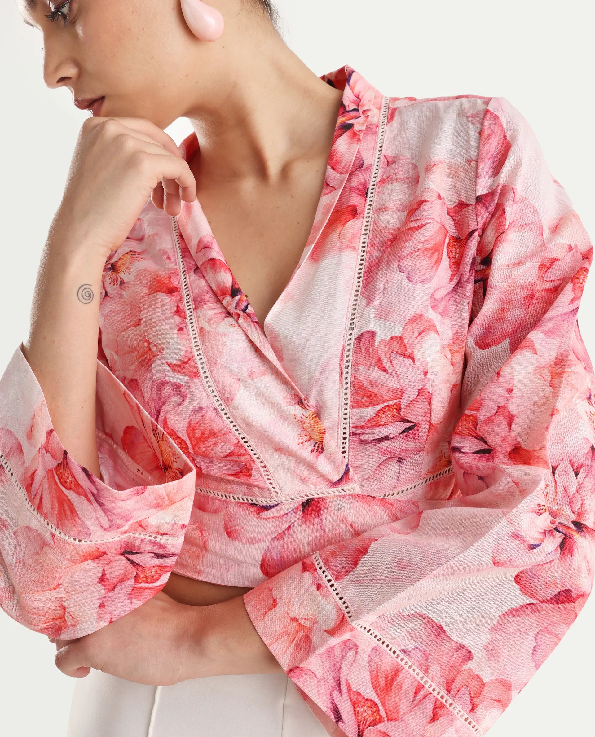 Rareism Women's Moral Pink Cotton Blend Shawl Collar Floral Print Bell Sleeve Crop Regular Fit Shrug