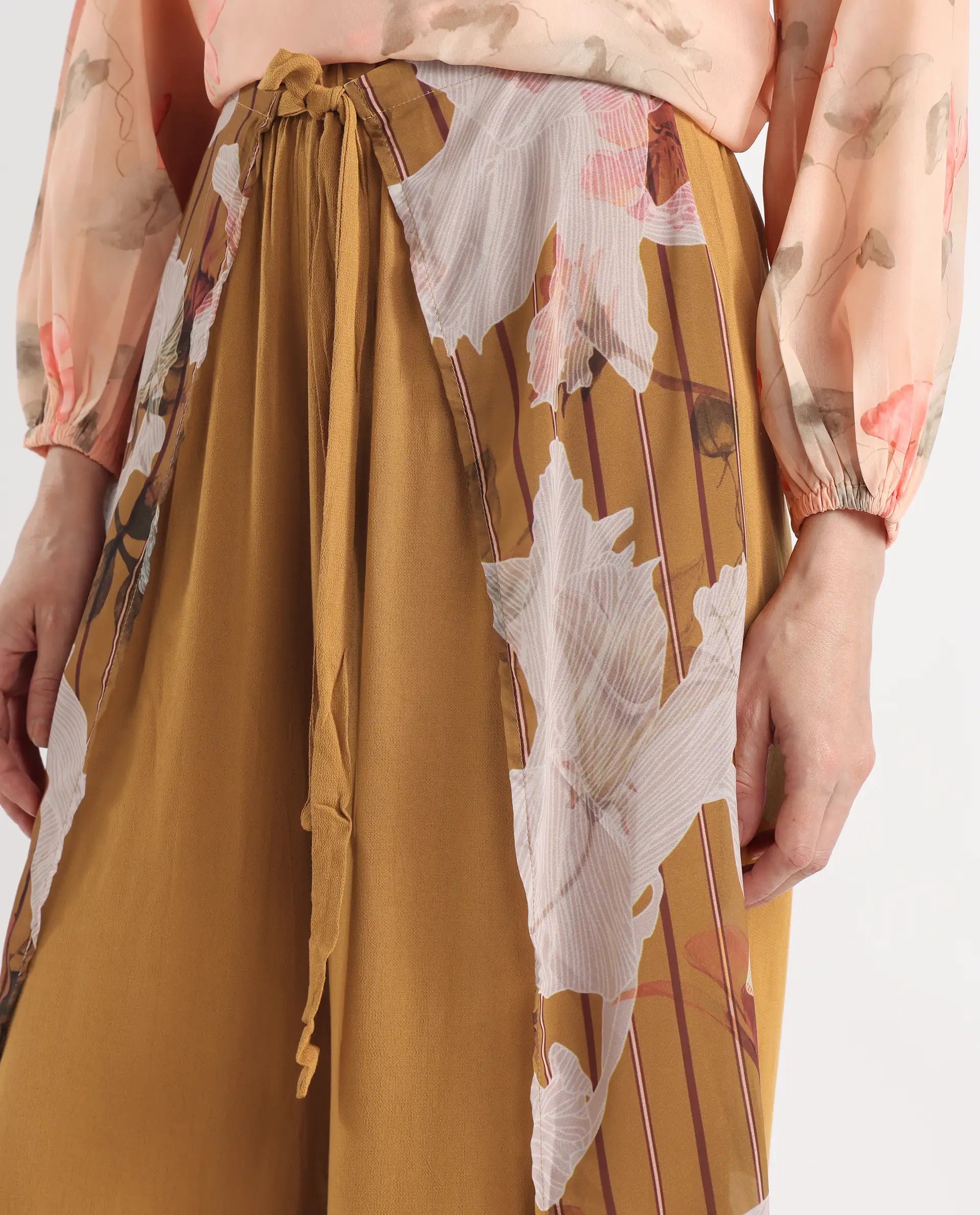 Rareism Women's Mouza Multi Viscose Blend Floral Print Ankle Length Wide Trouser