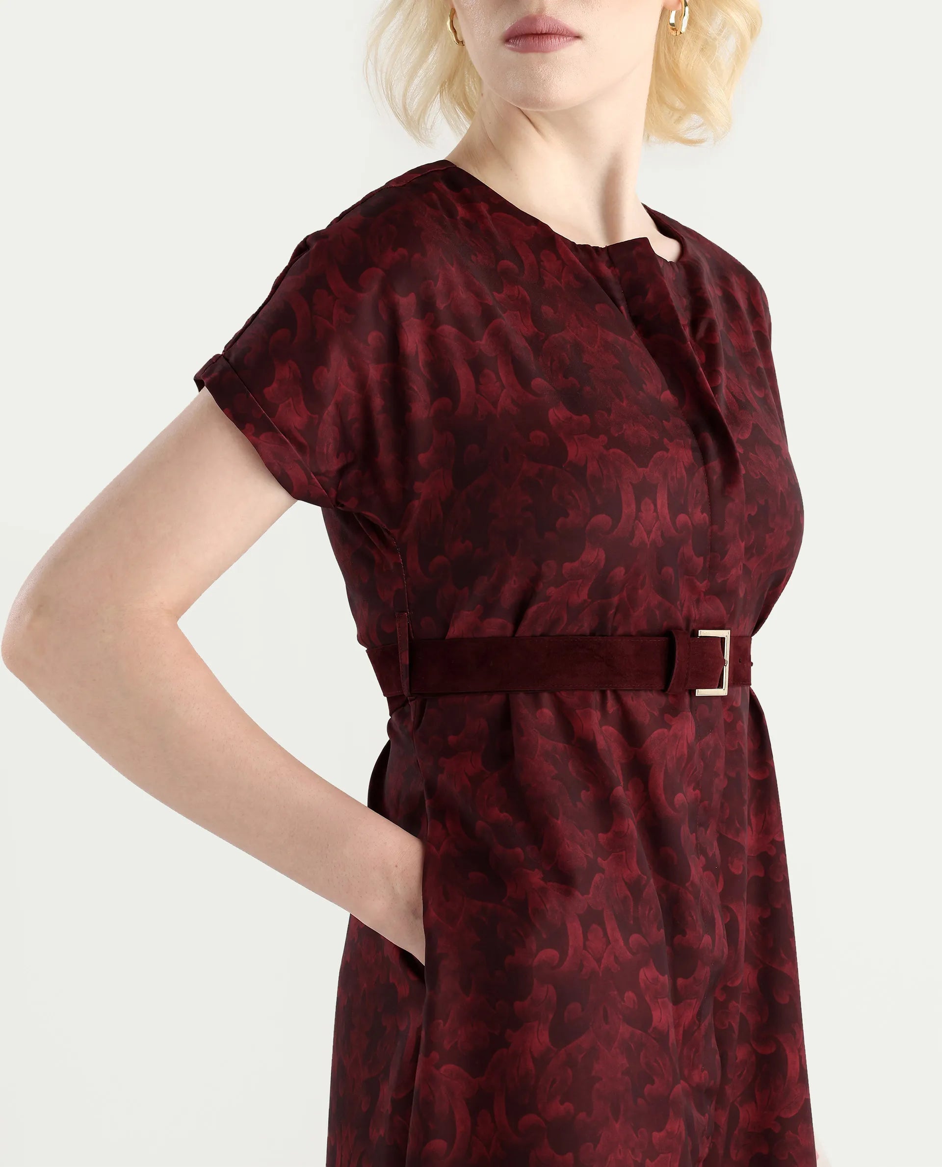 Rareism Women's Mulaani Maroon Satin Round Neck Abstract Print Extended Sleeves Midi A-Line Dress