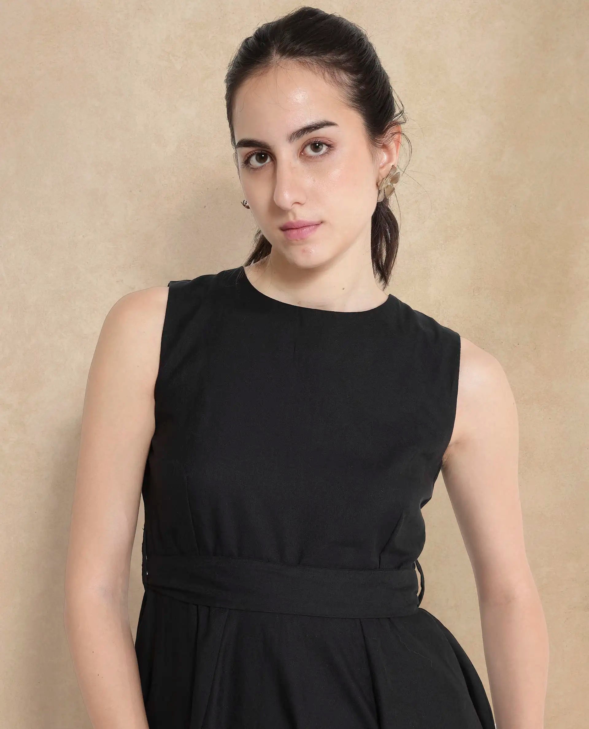 Rareism Women Mulana Black Sleeveless Round Neck Zipper A-Line Plain Midi Dress