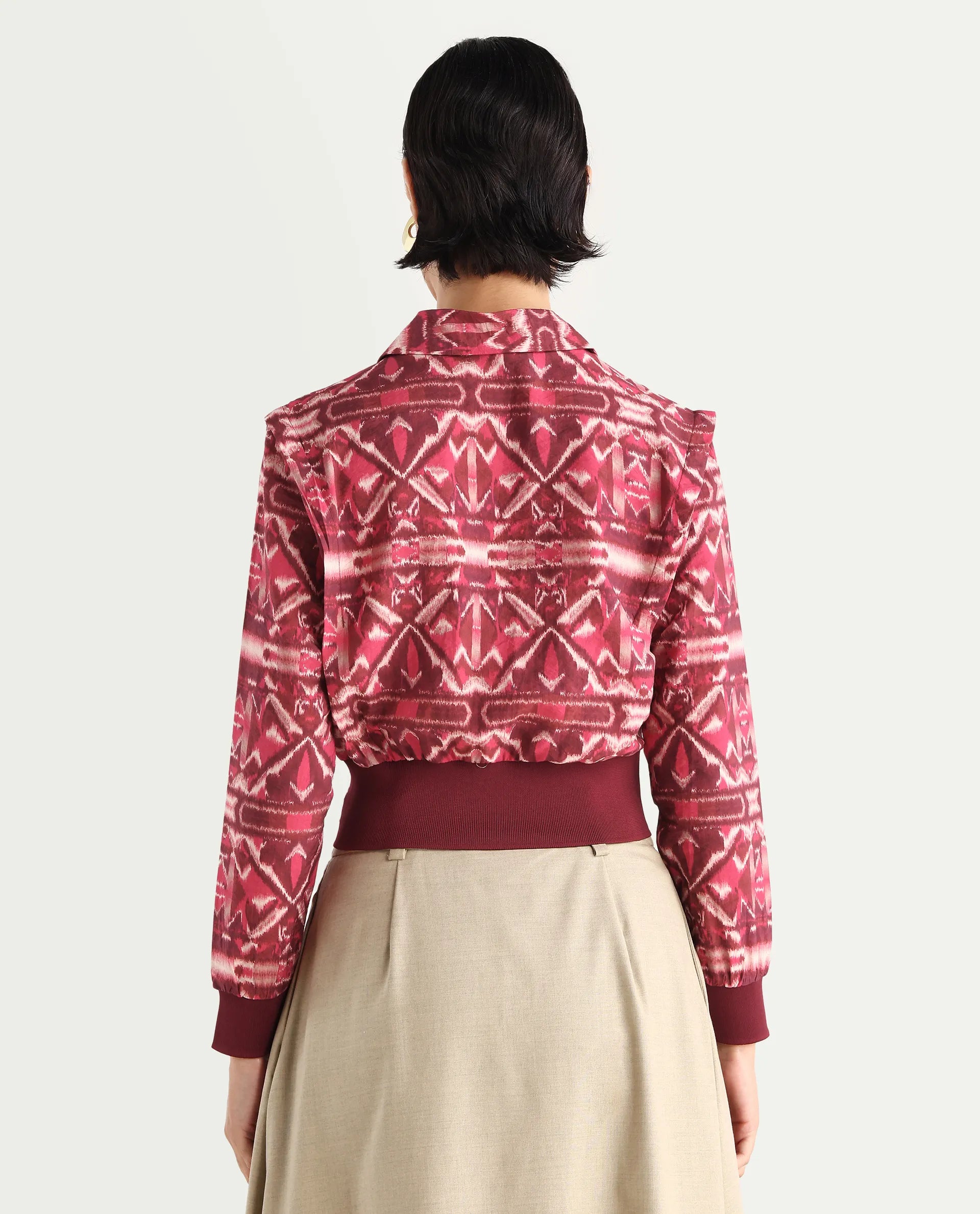 Rareism Women's Mus Multi Nylon Blend V-Neck Abstract Print Cuffed Sleeve Regular Fit Top