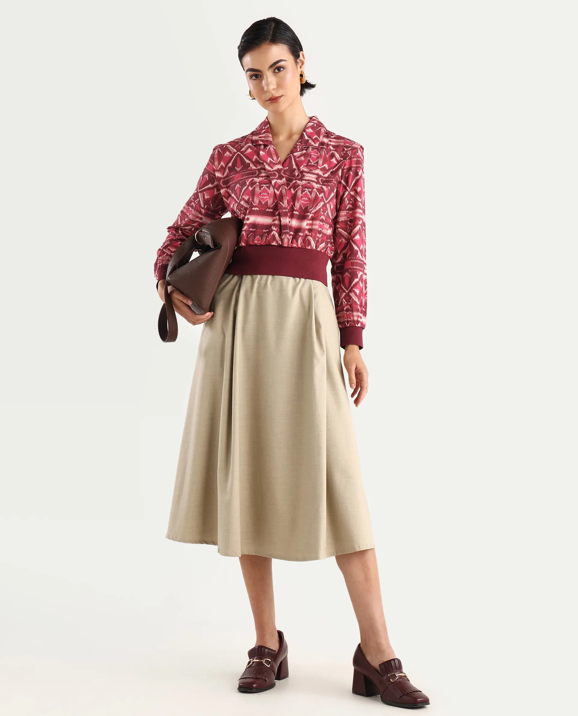 Rareism Women's Mus Multi Nylon Blend V-Neck Abstract Print Cuffed Sleeve Regular Fit Top