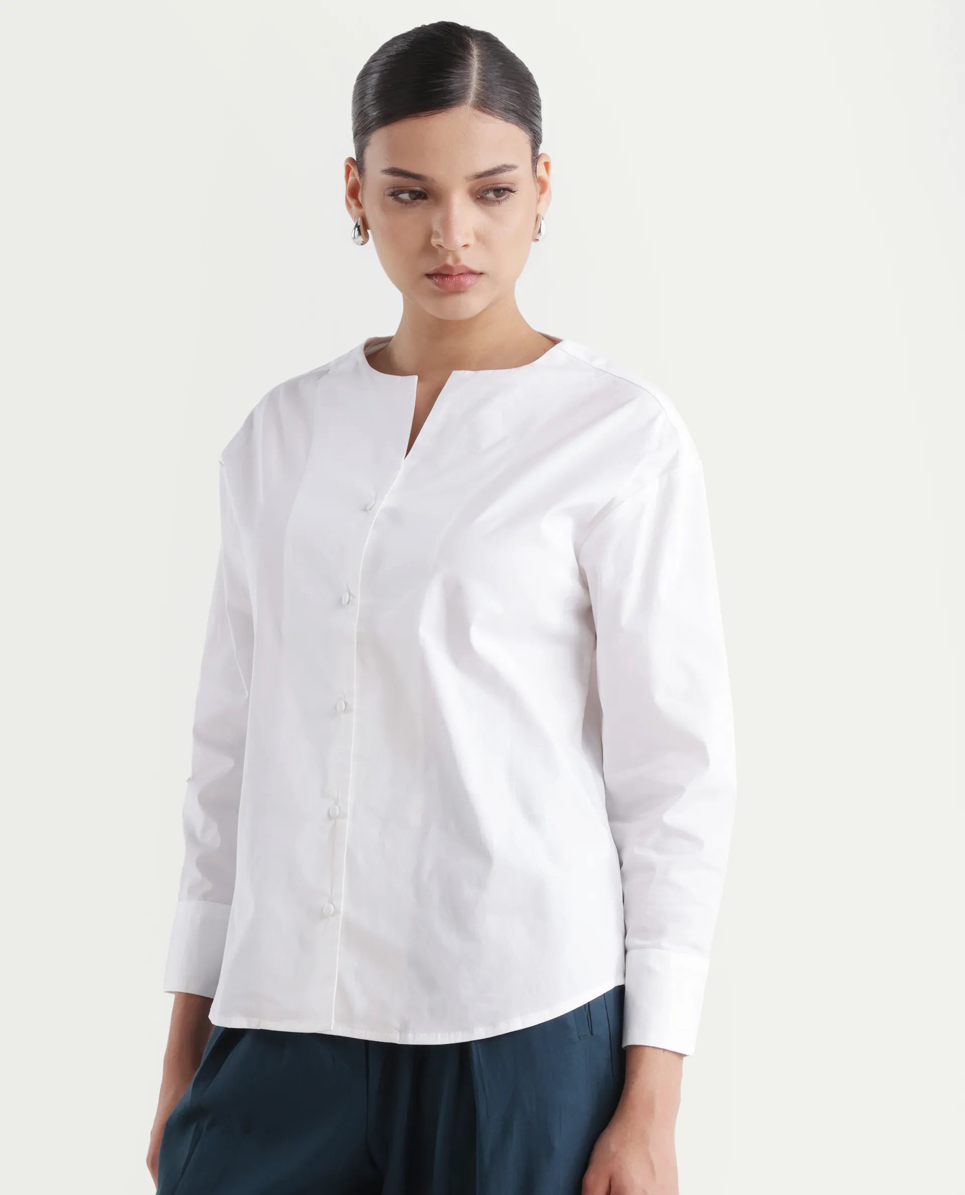 Rareism Women's Nagoya White Cotton Blend Crew Neck Plain Cuffed Sleeve Regular Fit Top