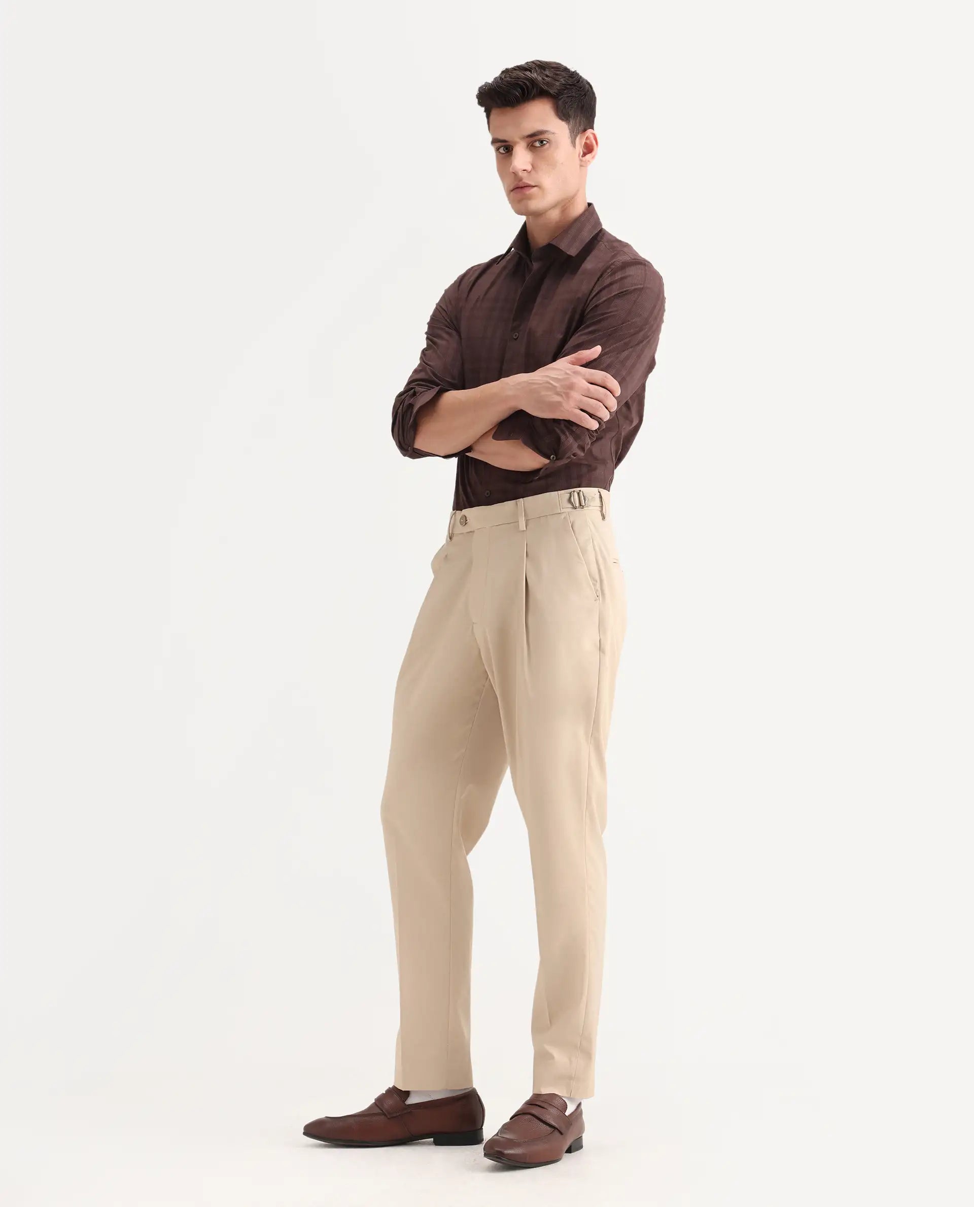 Rare Rabbit Men's Naji Beige Cotton Blend Plain Relaxed Fit Trouser