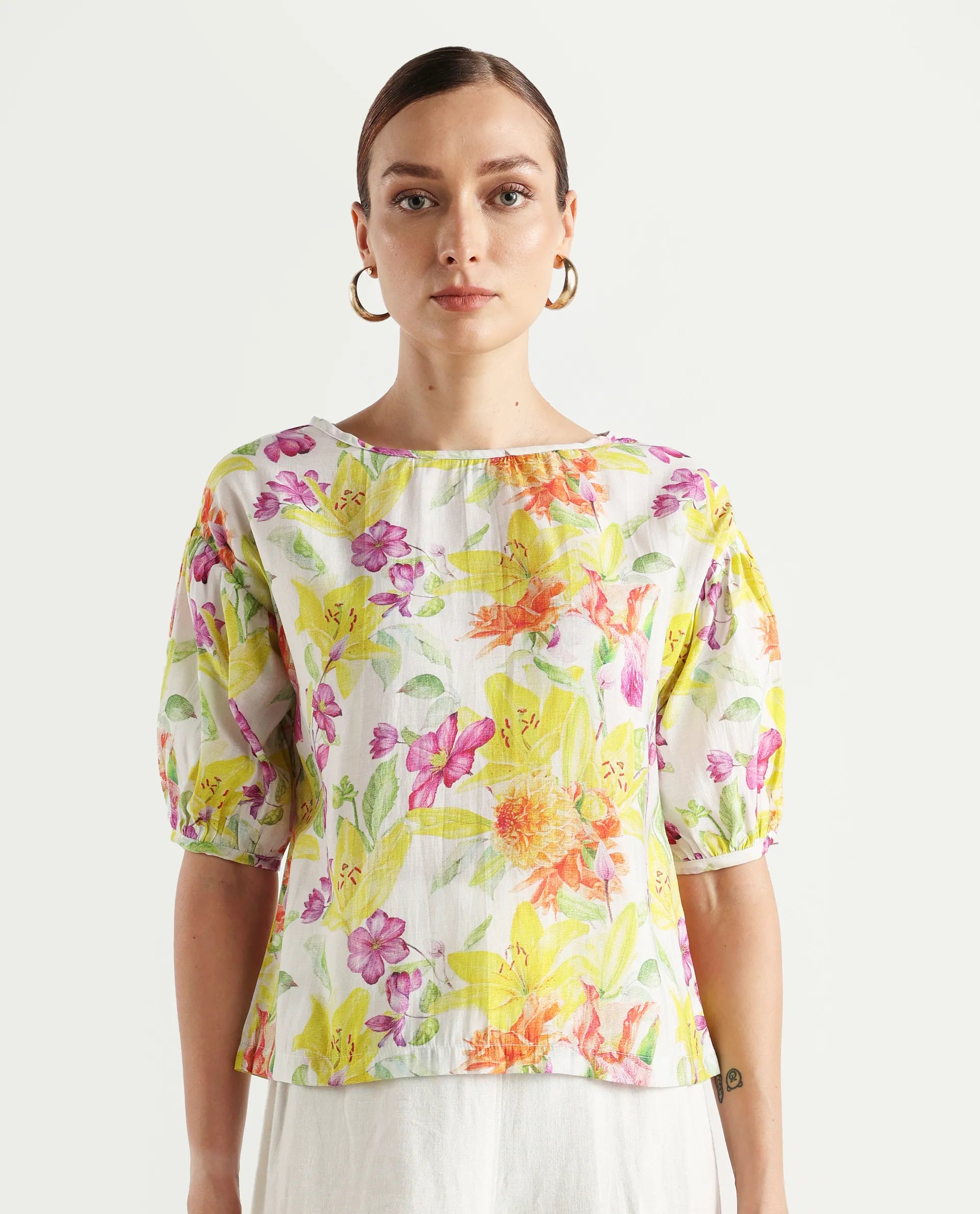 Rareism Women's Naldu Multi Viscose Crew Neck Floral Print Bishop Sleeve Boxy Fit Top