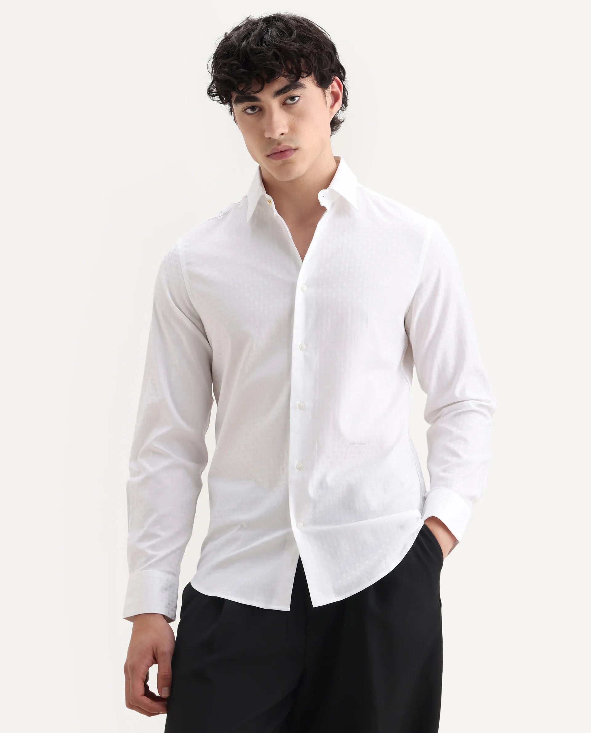 Rare Rabbit Men's Narb White Cotton Spread Collar Fit And Flare Jacquard Shirt