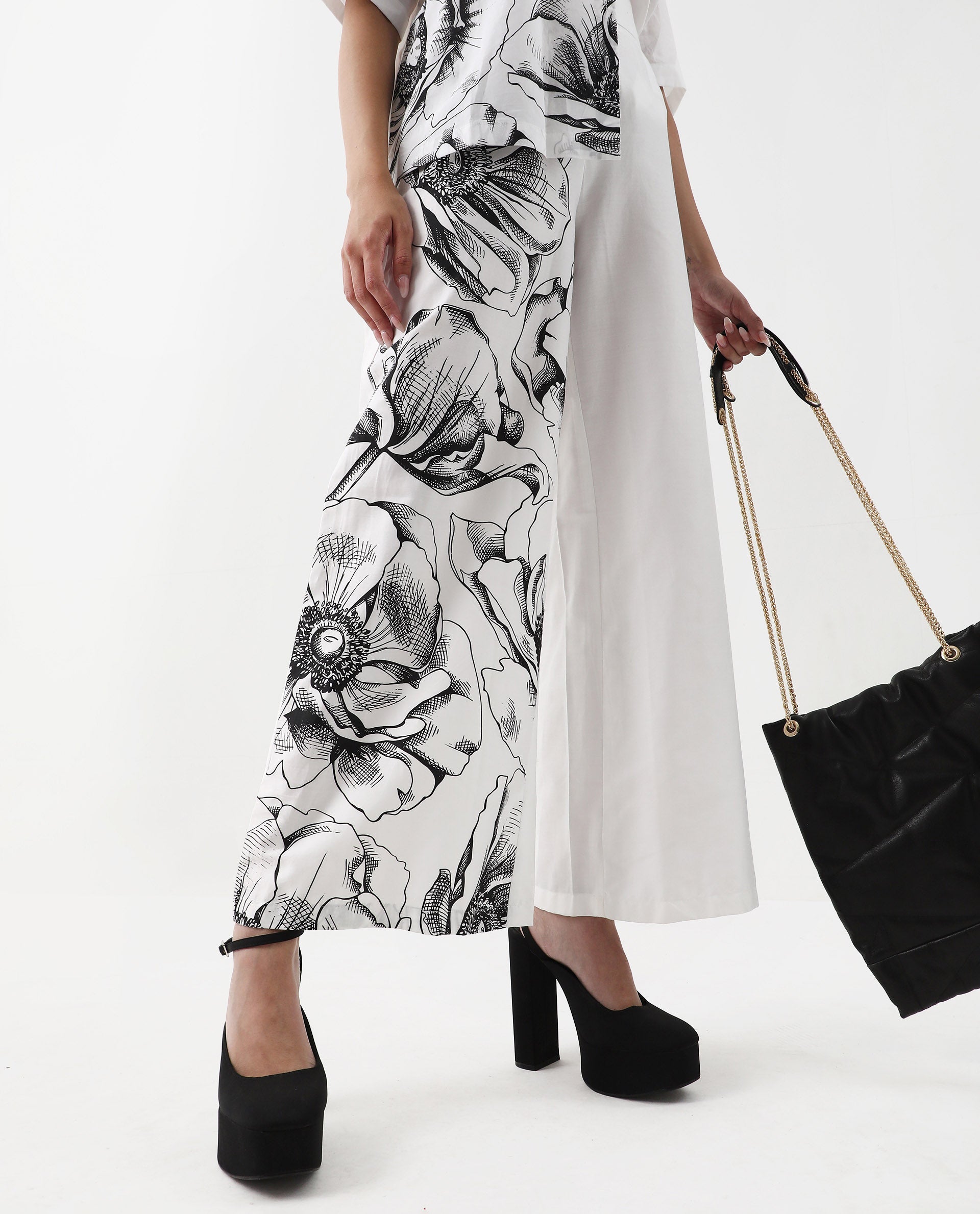 Rareism Women's Neilsono White Cotton Blend Floral Print Ankle Length Flared Trouser