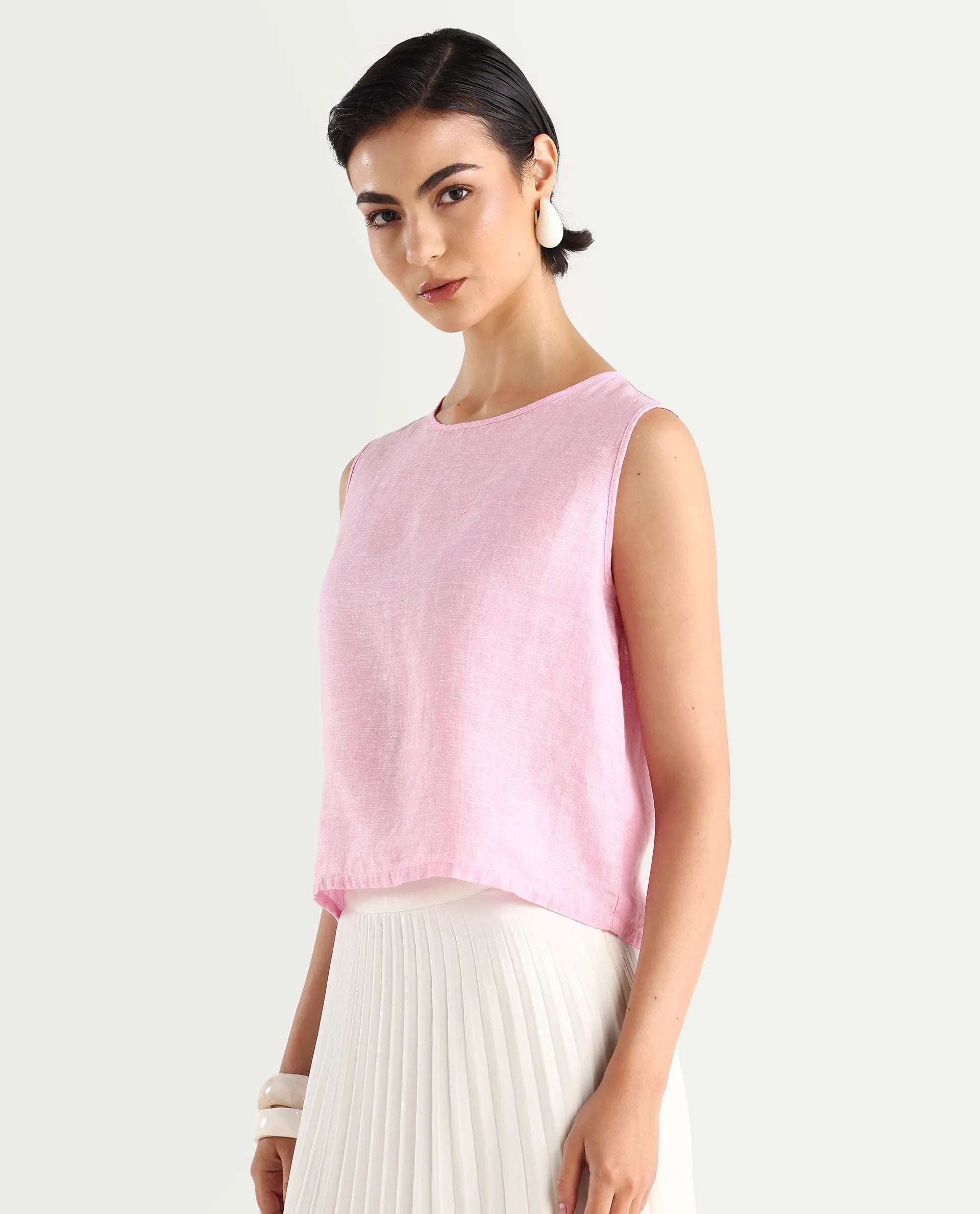 Rareism Women's Nenk Light Pink Linen Sleeveless Crew Neck Regular Fit Plain Top