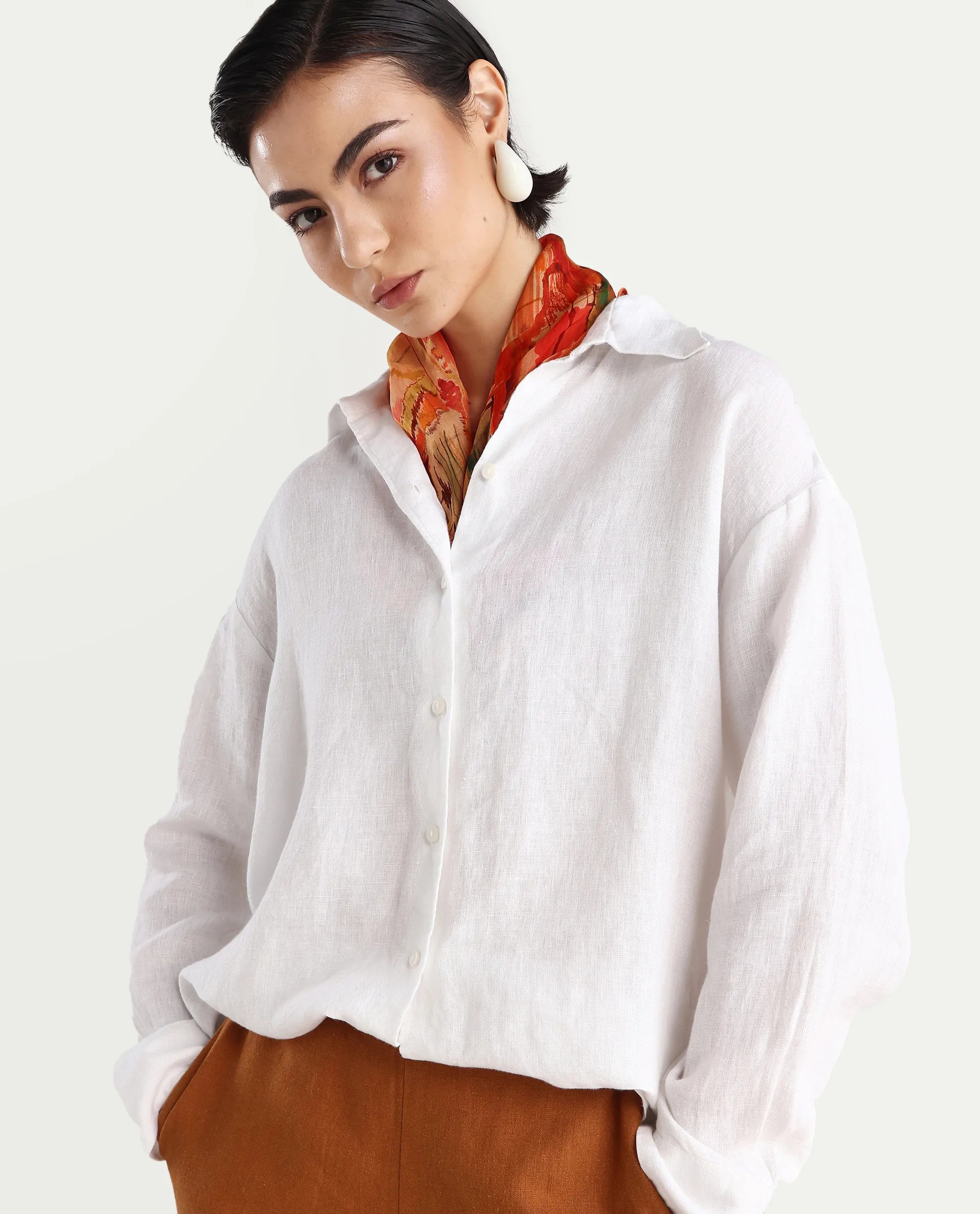 Rareism Women's Nenorat White Linen Spread Collar Boxy Fit Shirt