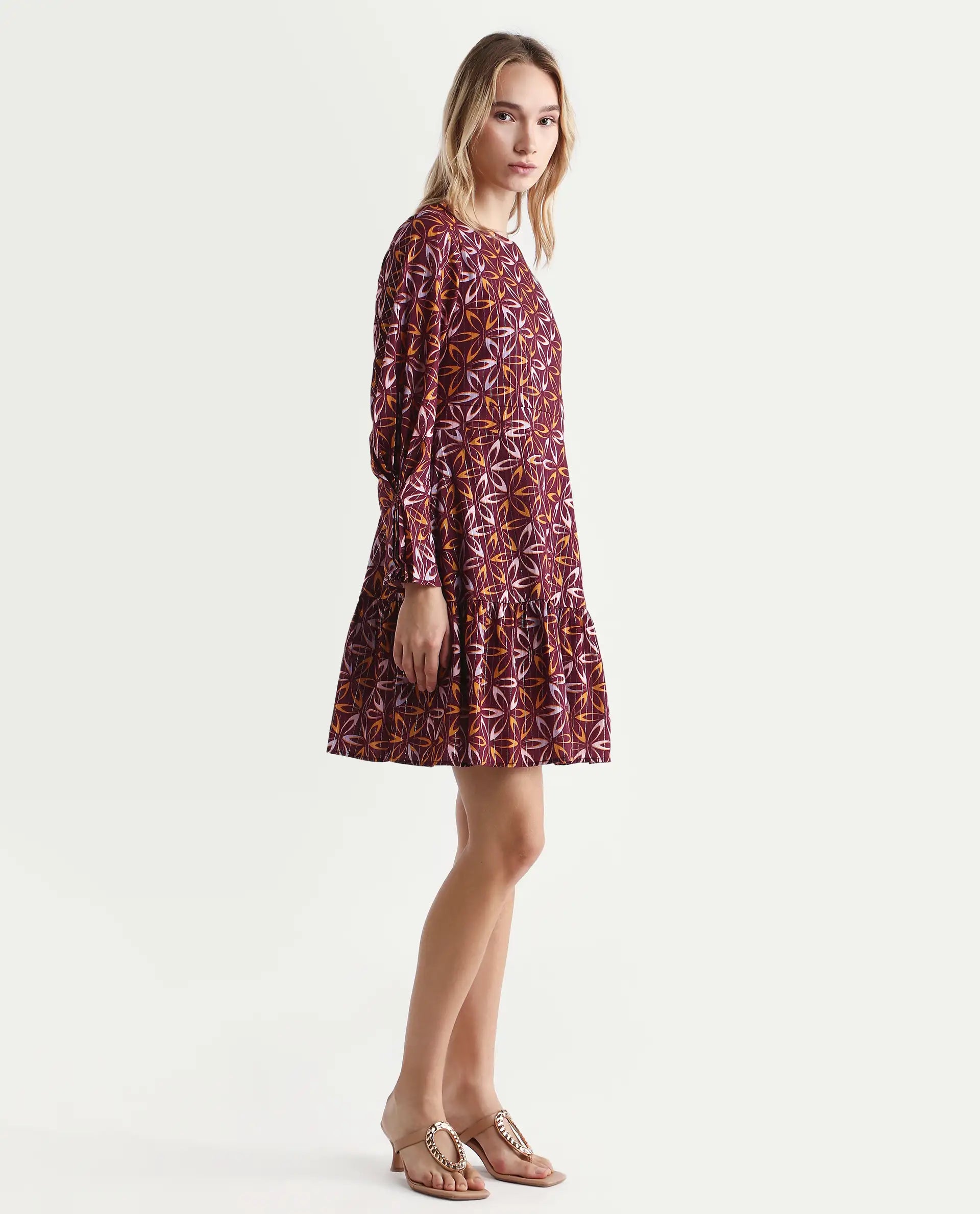 Rareism Women's Nesia Multi Cotton Sweetheart Neck Geometric Print Puff Sleeves Knee Length Tiered Dress