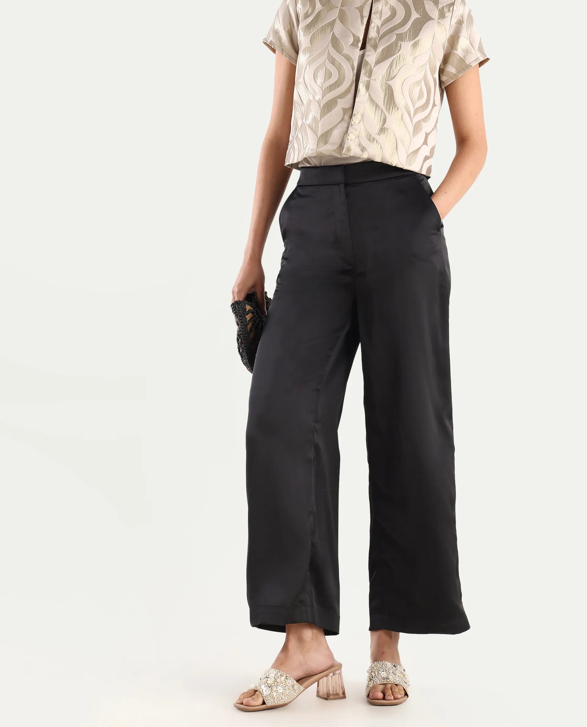 Rareism Women's Nevter-B Black Polyester Plain Ankle Length Straight Fit Trouser