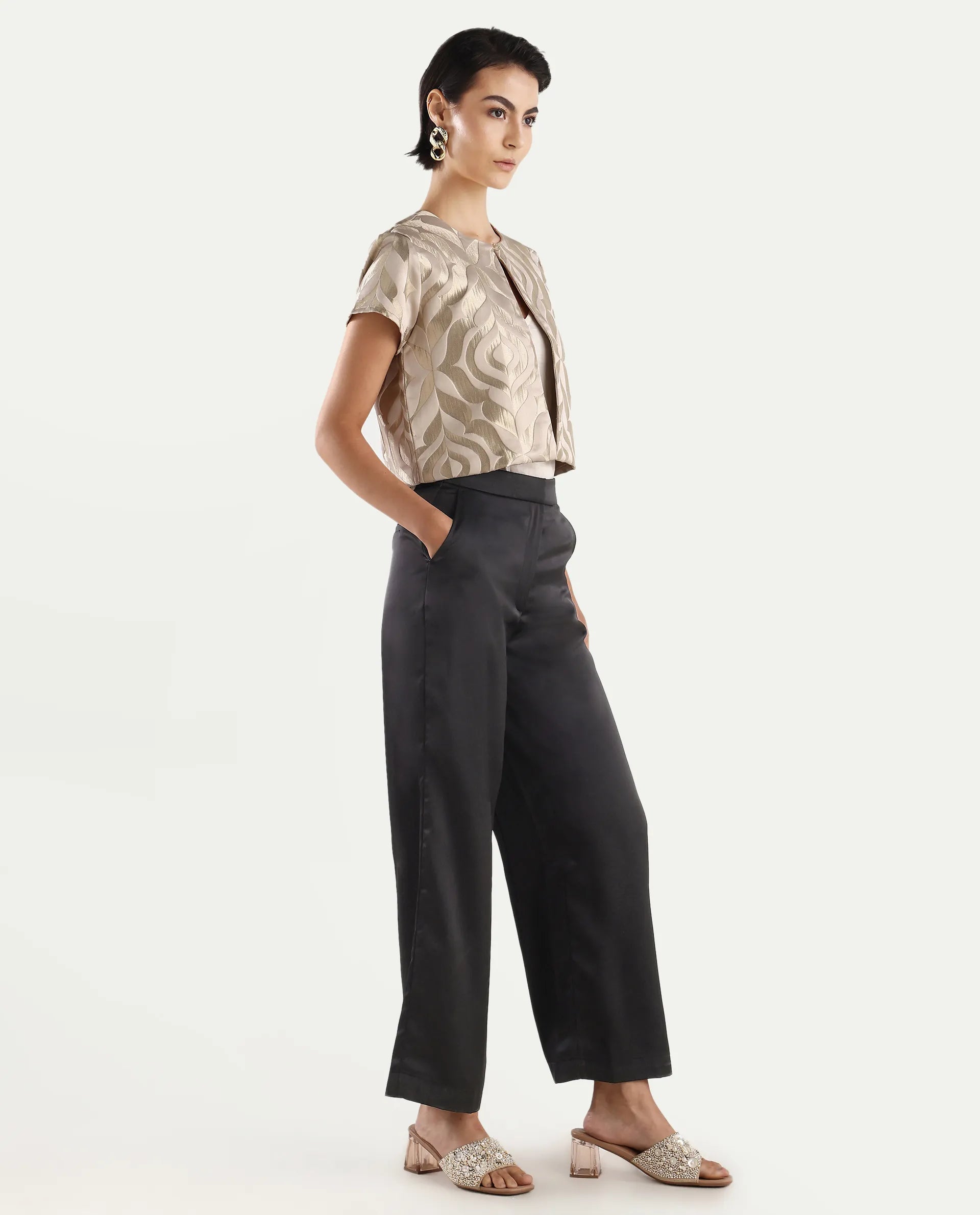 Rareism Women's Nevter-B Black Polyester Plain Ankle Length Straight Fit Trouser