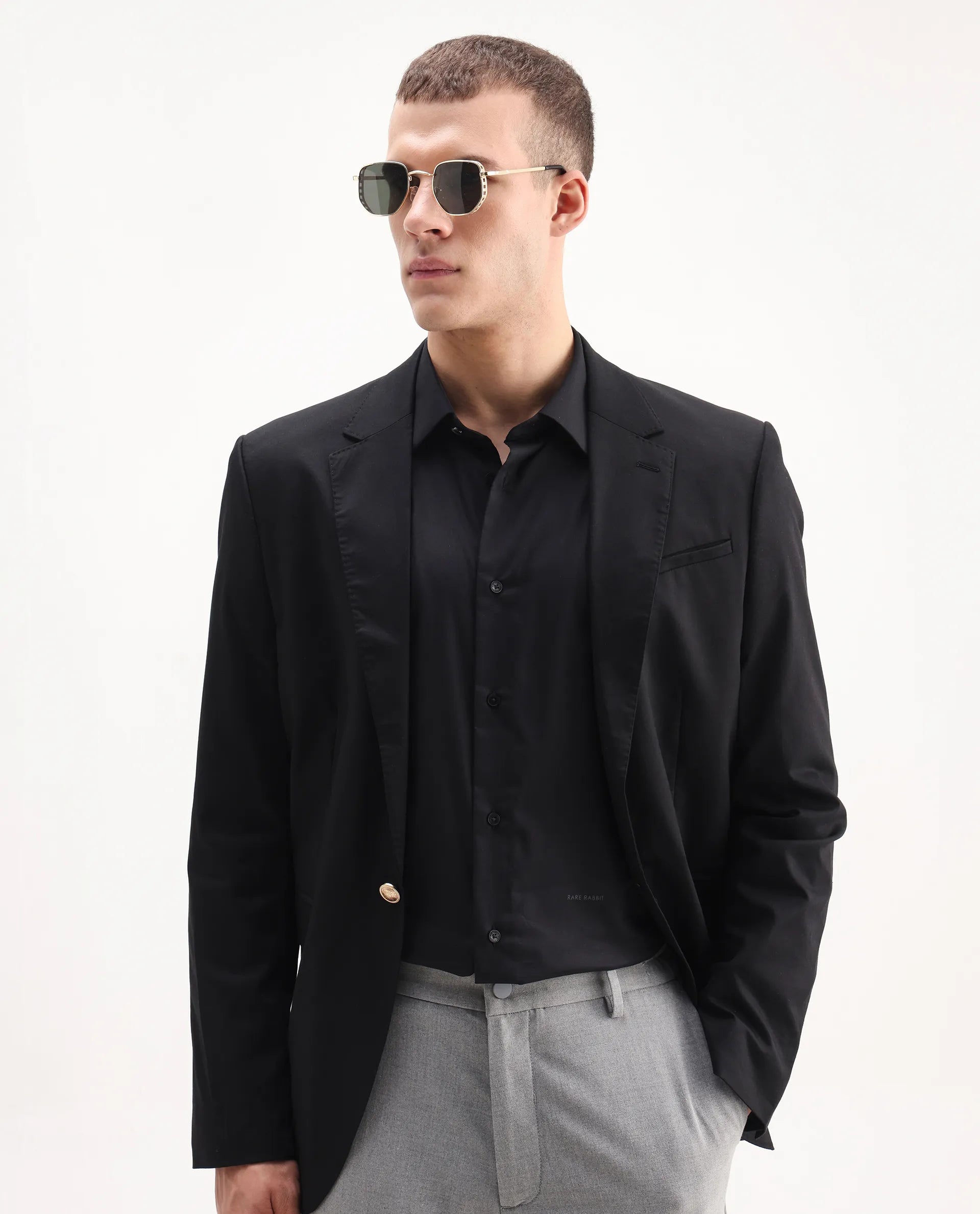 Rare Rabbit Men's Newton 25 Black Cotton Blend Plain Regular Fit Full Sleeve Collared Shirt