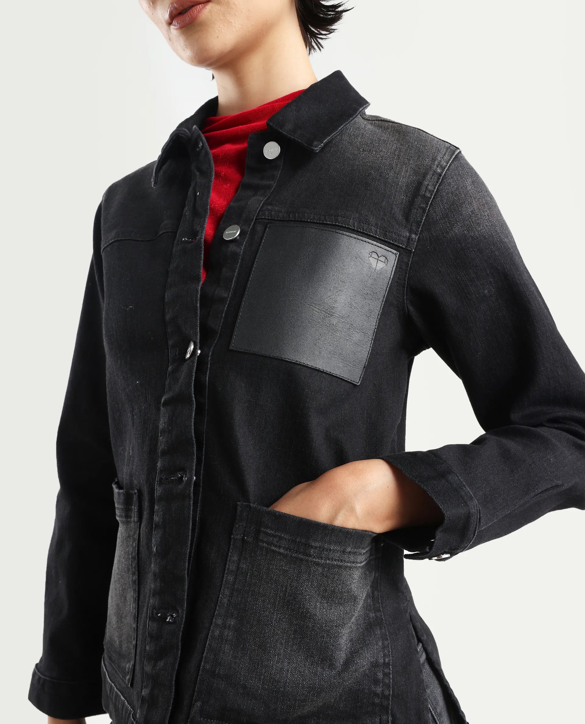 Rareism Women's Nexus Black Cotton Blend Spread Collar Plain Cuffed Sleeve Boxy Fit Jacket
