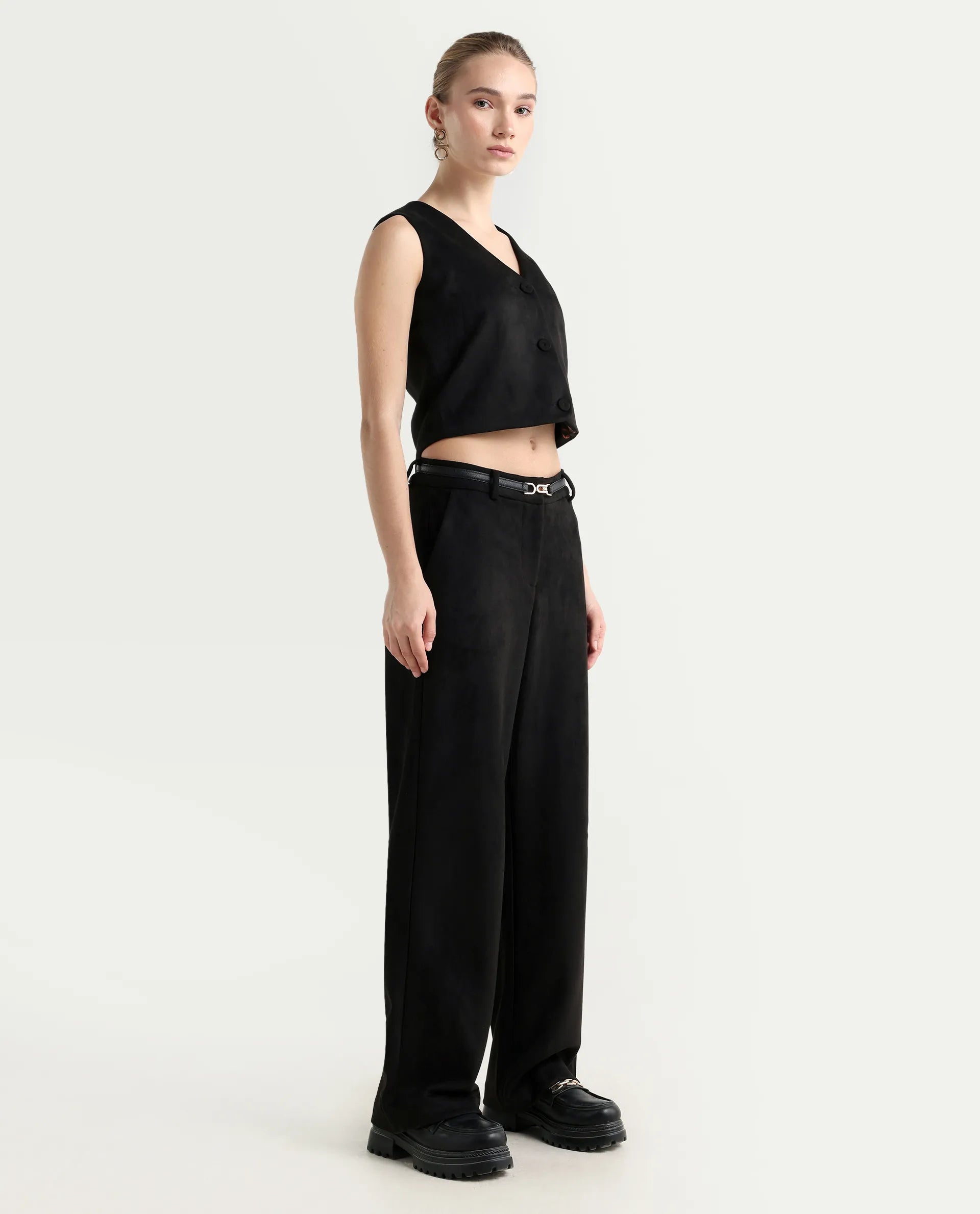 Rareism Women's Niwast-B Black Polyester Blend Straight Fit Travel Trouser