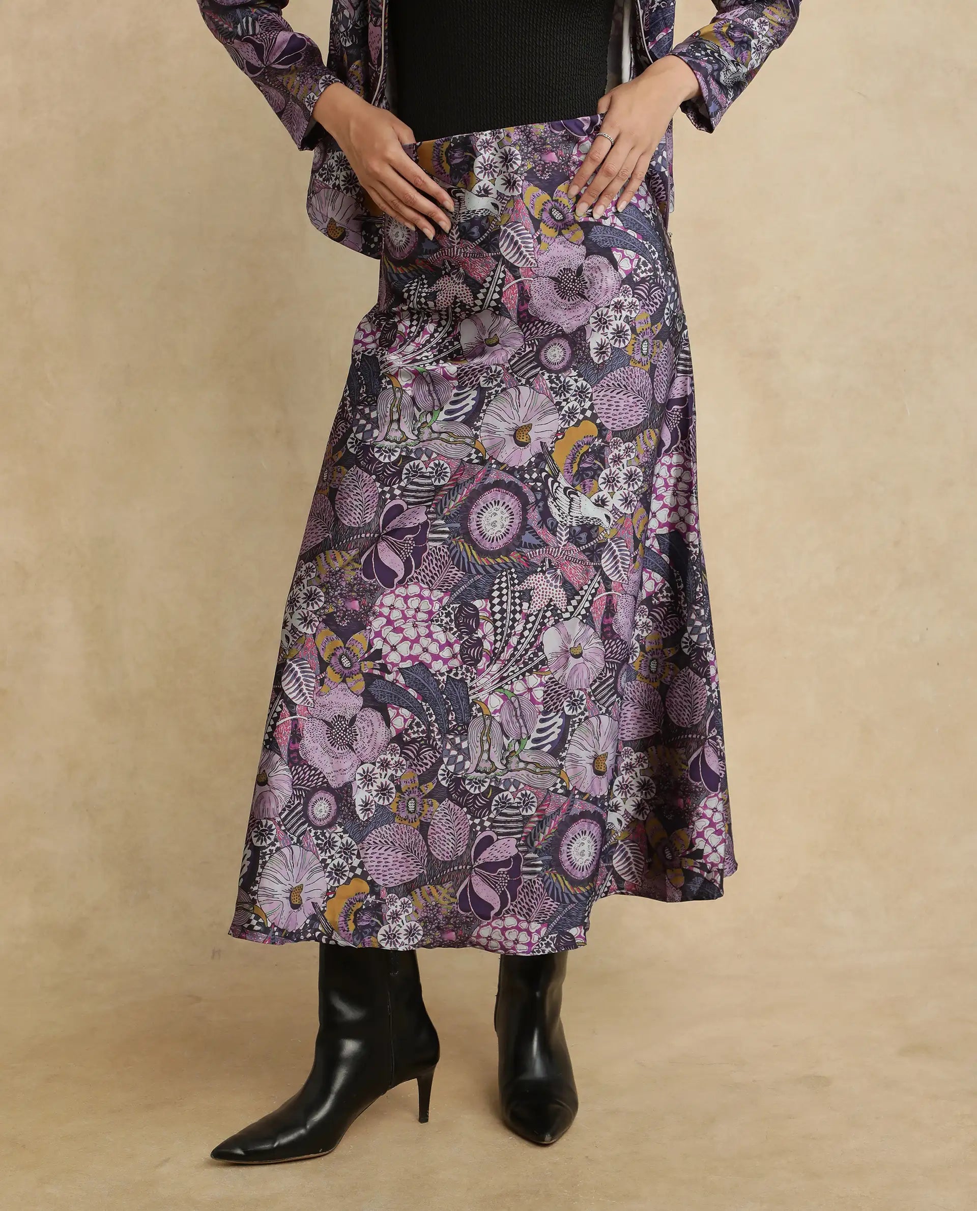 Rareism Women Niyan Multi Satin Ankle Length Abstract Print Skirt